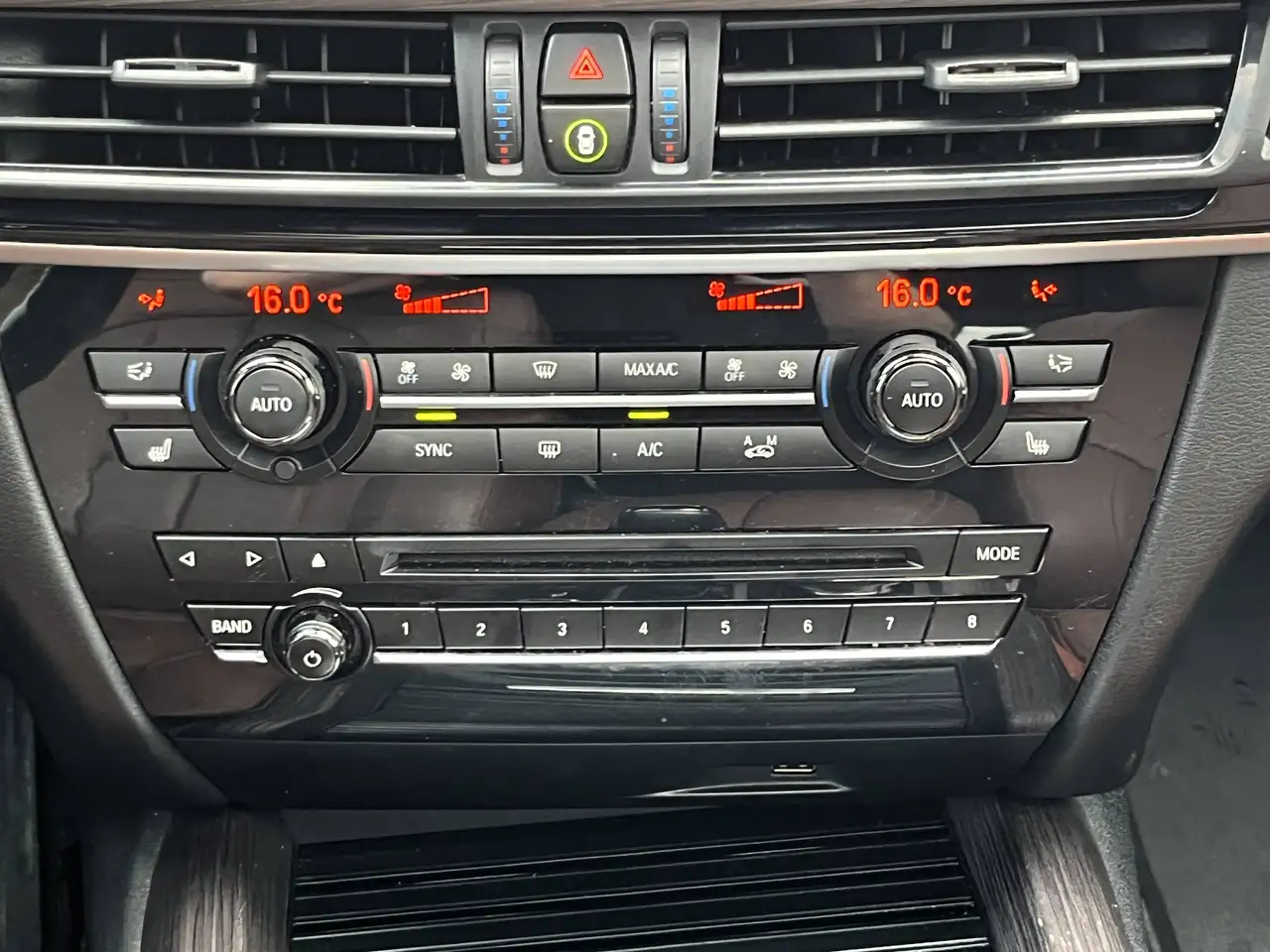BMW X5 снимка BMW X5