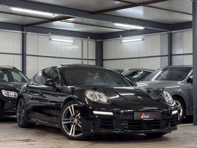 Imagine Porsche Panamera CHRONO*AIR*DIST*AHK*MEMO*BOSE*SDACH*20´