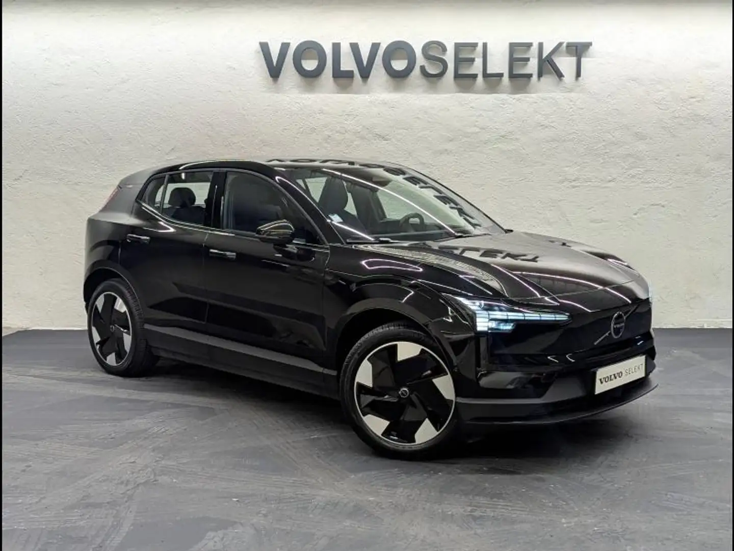 Volvo EX30 Single Extended Range 272ch Ultra Noir - 2