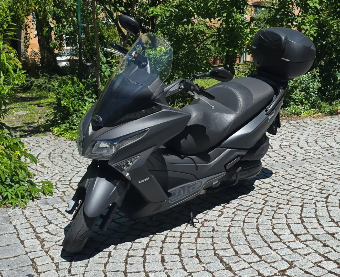 Kymco X-Town 125i Czarny - 1