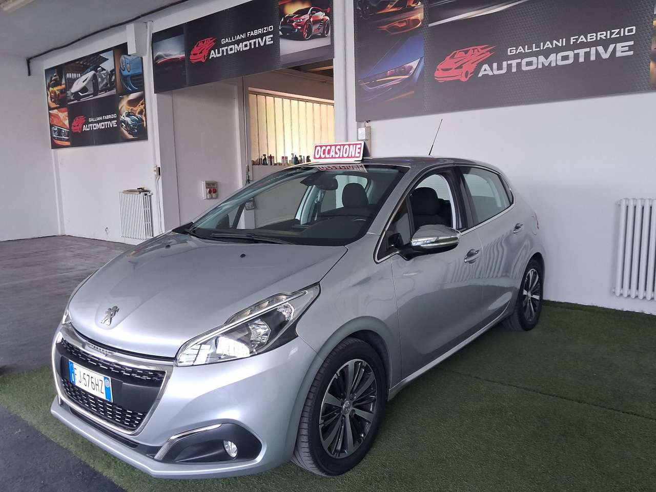 Peugeot 208 208 5p 1.2 puretech Allure 82cv