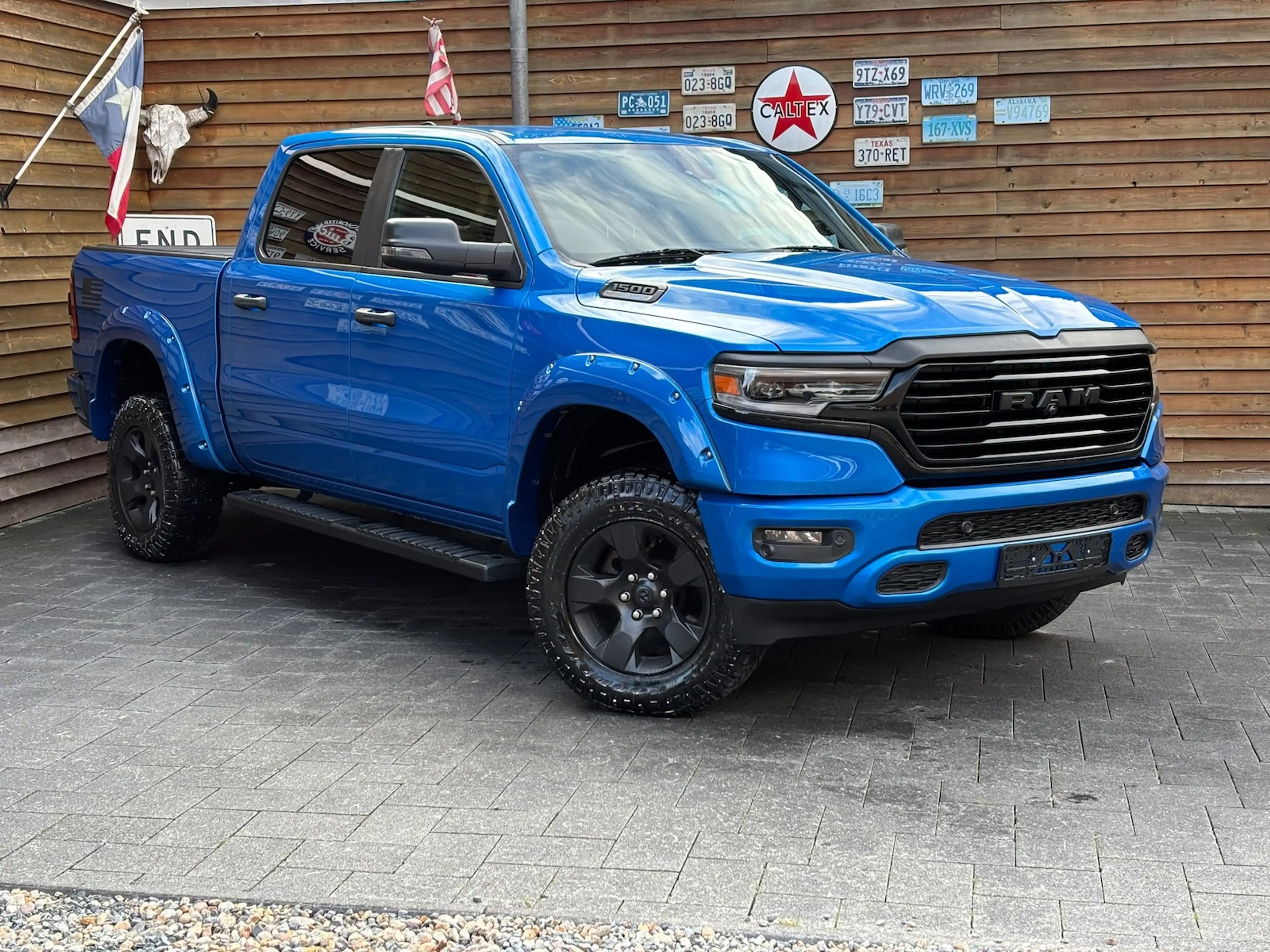 Dodge RAM 1500 5,7 V8 Builttoserve LED 4x4 AHK LPG — photo 2