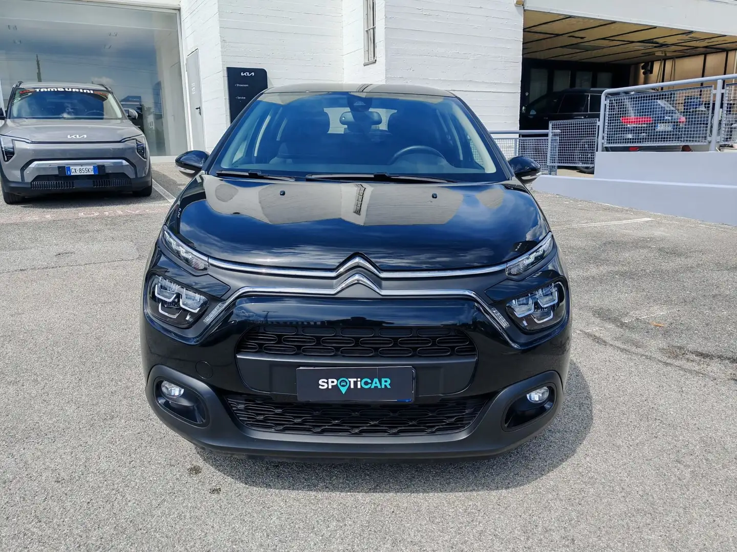 Citroen C3 PureTech 110 S&S Max Schwarz - 2