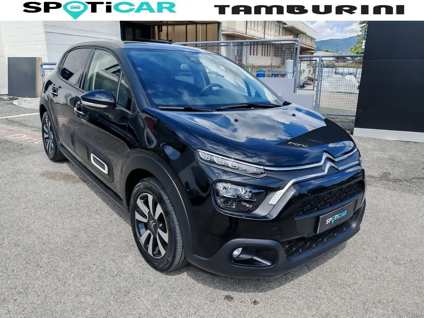 Citroen C3 PureTech 110 S&S Max Schwarz - 1