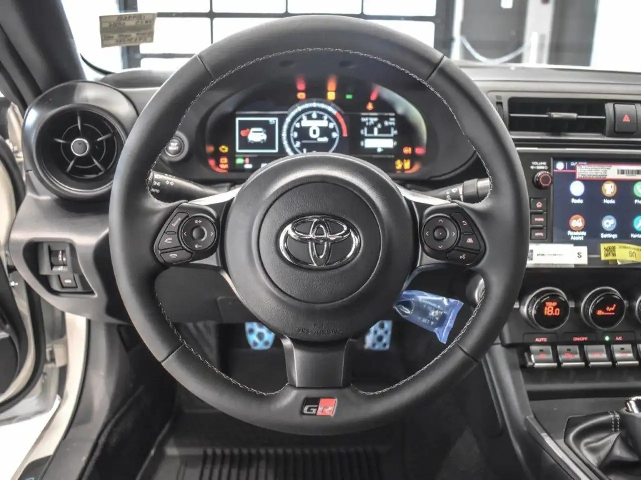 Toyota GR86 снимка Toyota GR86