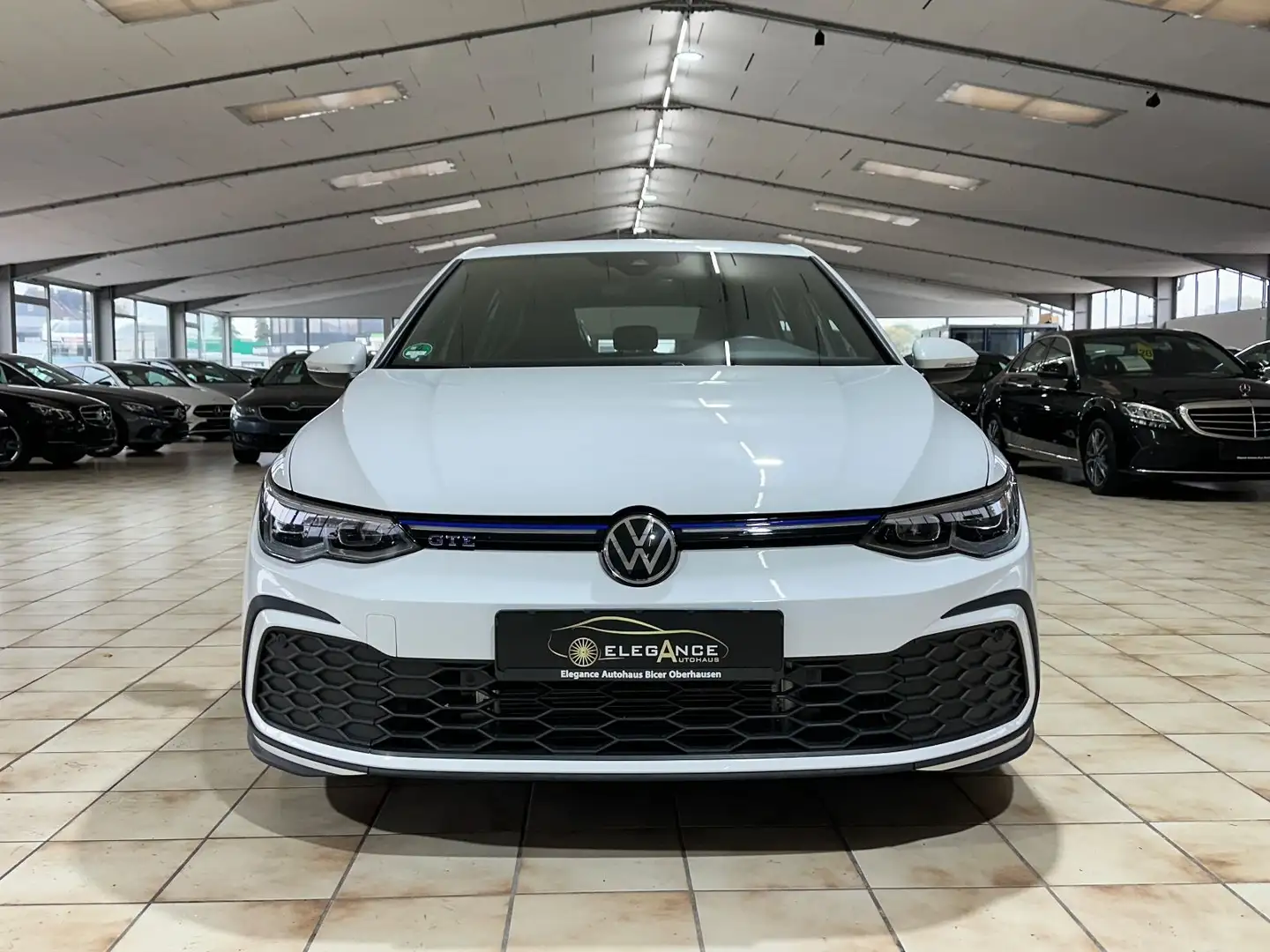 Volkswagen Golf VIII Lim. GTE eHybrid Blanc - 2