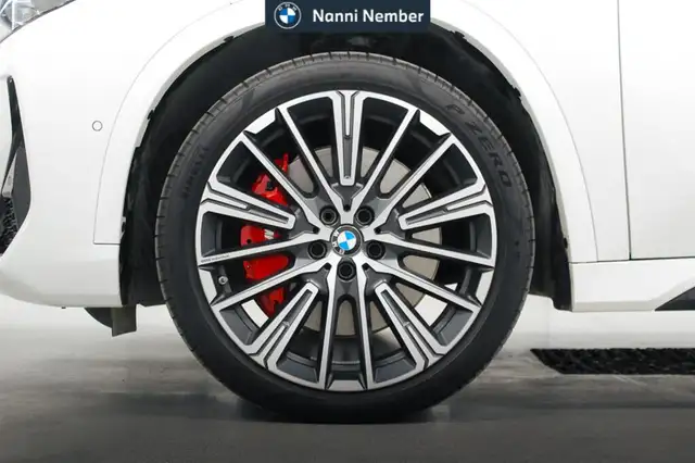 BMW X1 view 7