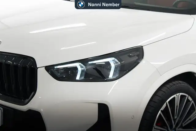 BMW X1 view 5