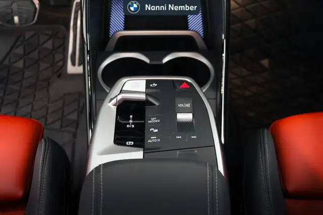 BMW X1 view 13