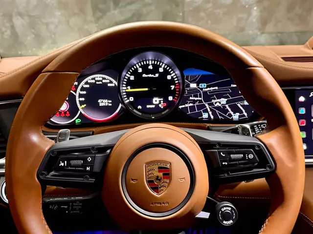 Porsche Panamera Turbo S Sport Turismo V8 700PS* PORSCHE EXCLUSIVE* Ansicht 21