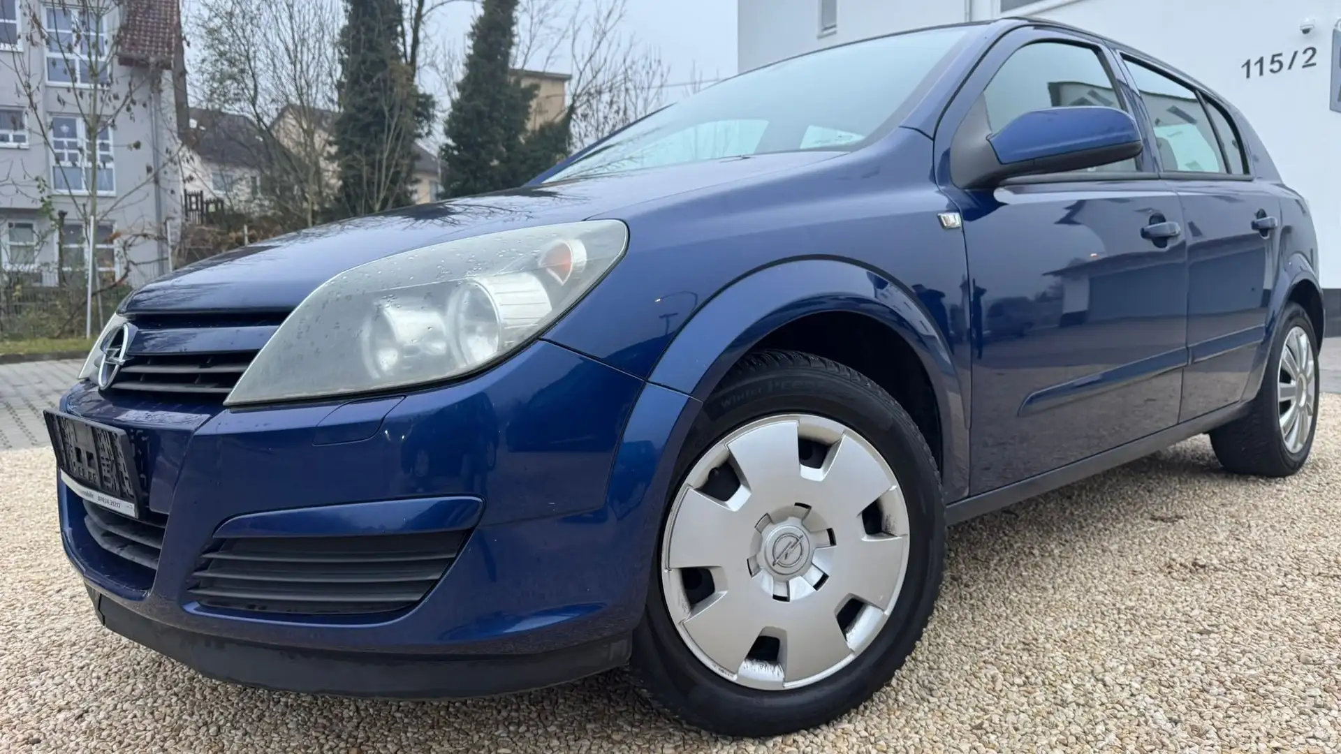 Opel Astra Astra 1.8+TÜV+GARANTIE125PS+KLIMA+SCHECKHEFT Blau - 1
