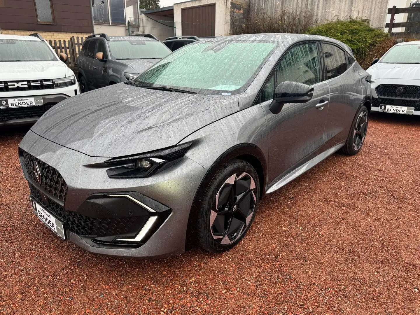 Renault Clio 6 Techno Full Hybrid E-Tech 160 Gris - 2