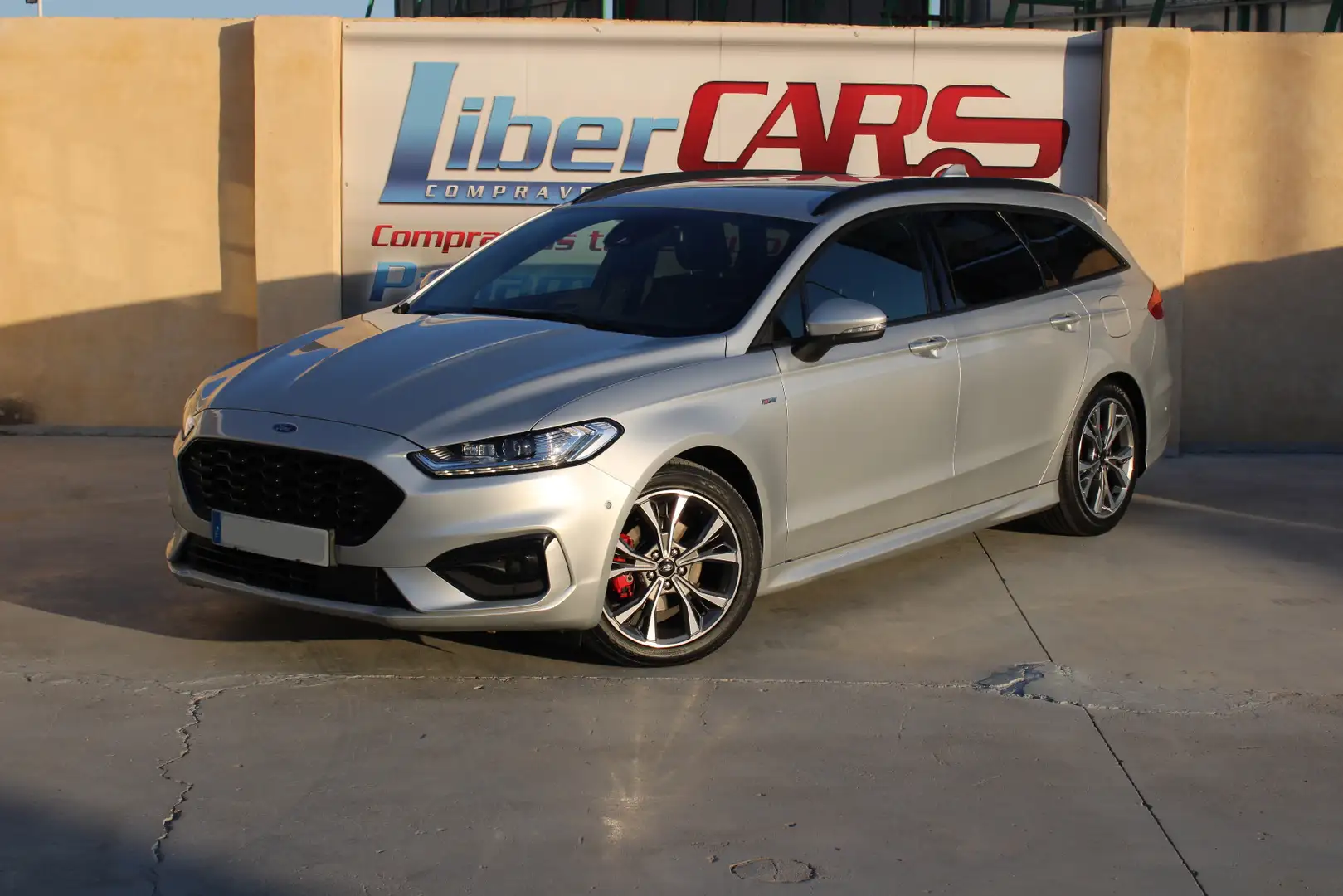 Ford Mondeo Sportbreak 2.0TDCI ST-Line Aut. AWD 190 Gris - 1