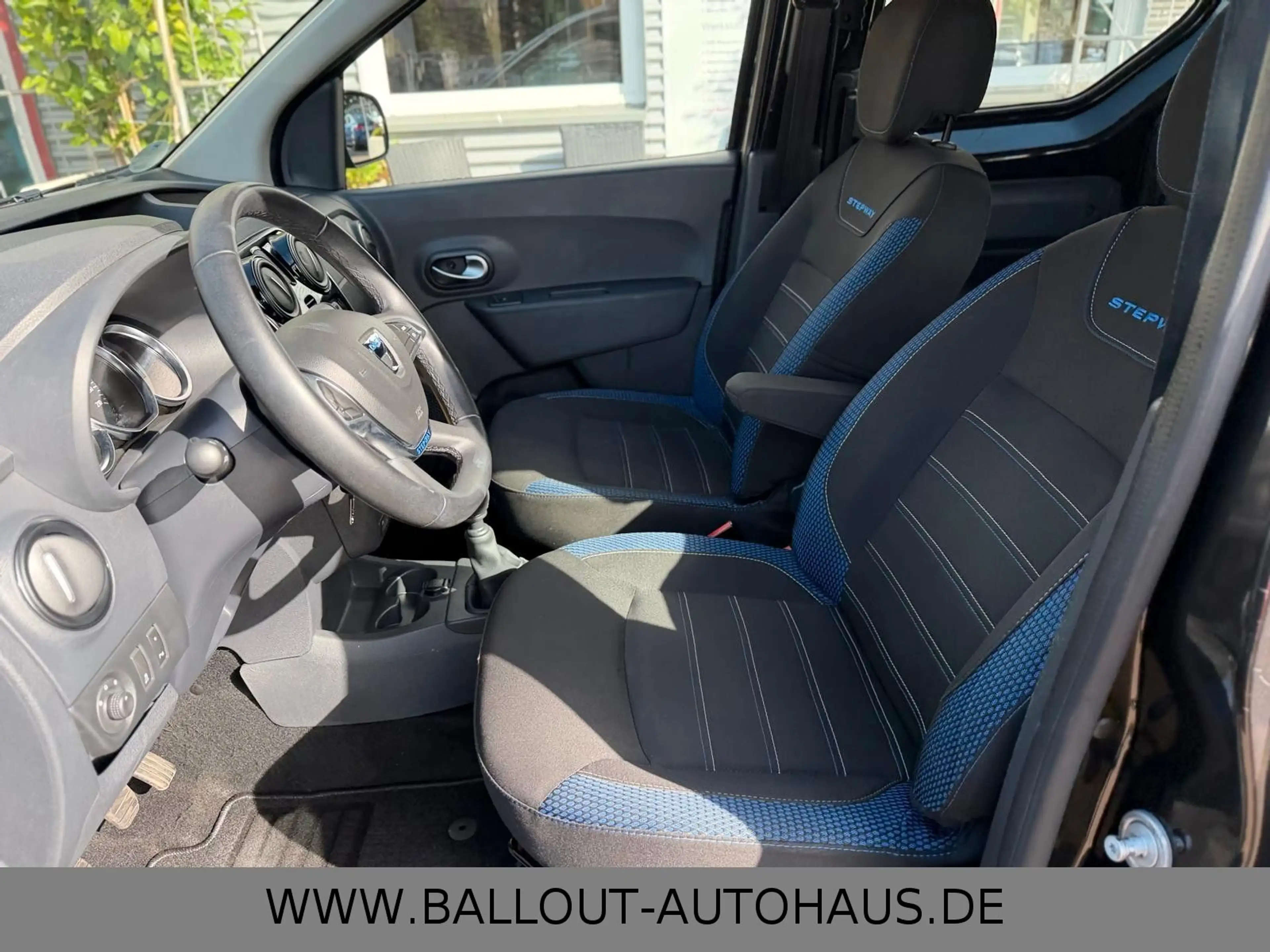 Dacia Dokker Stepway Pro*1.HAND*KLIMA*NAVI*TEMPO*SHZ* — photo 9