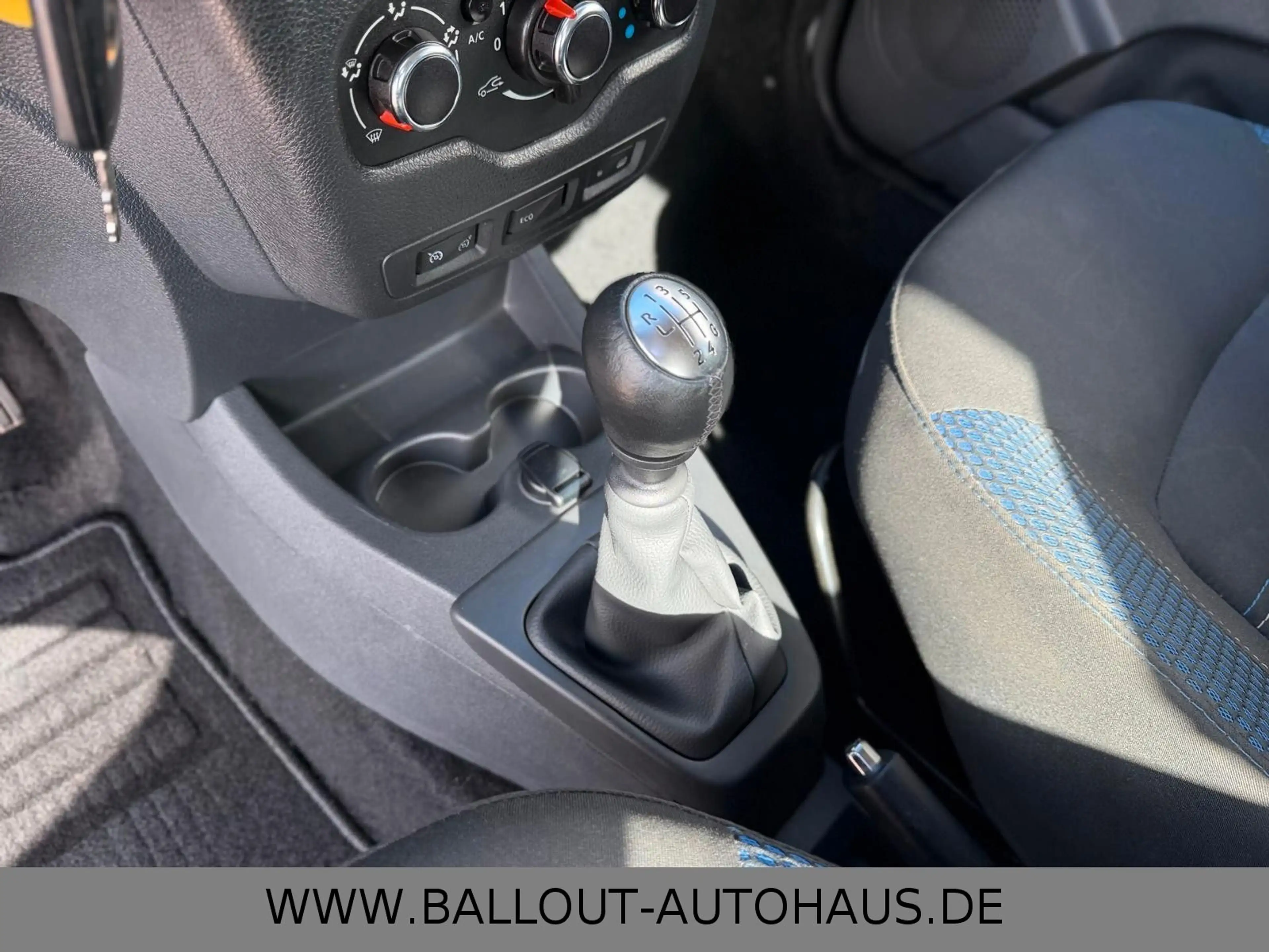 Dacia Dokker Stepway Pro*1.HAND*KLIMA*NAVI*TEMPO*SHZ* — photo 15
