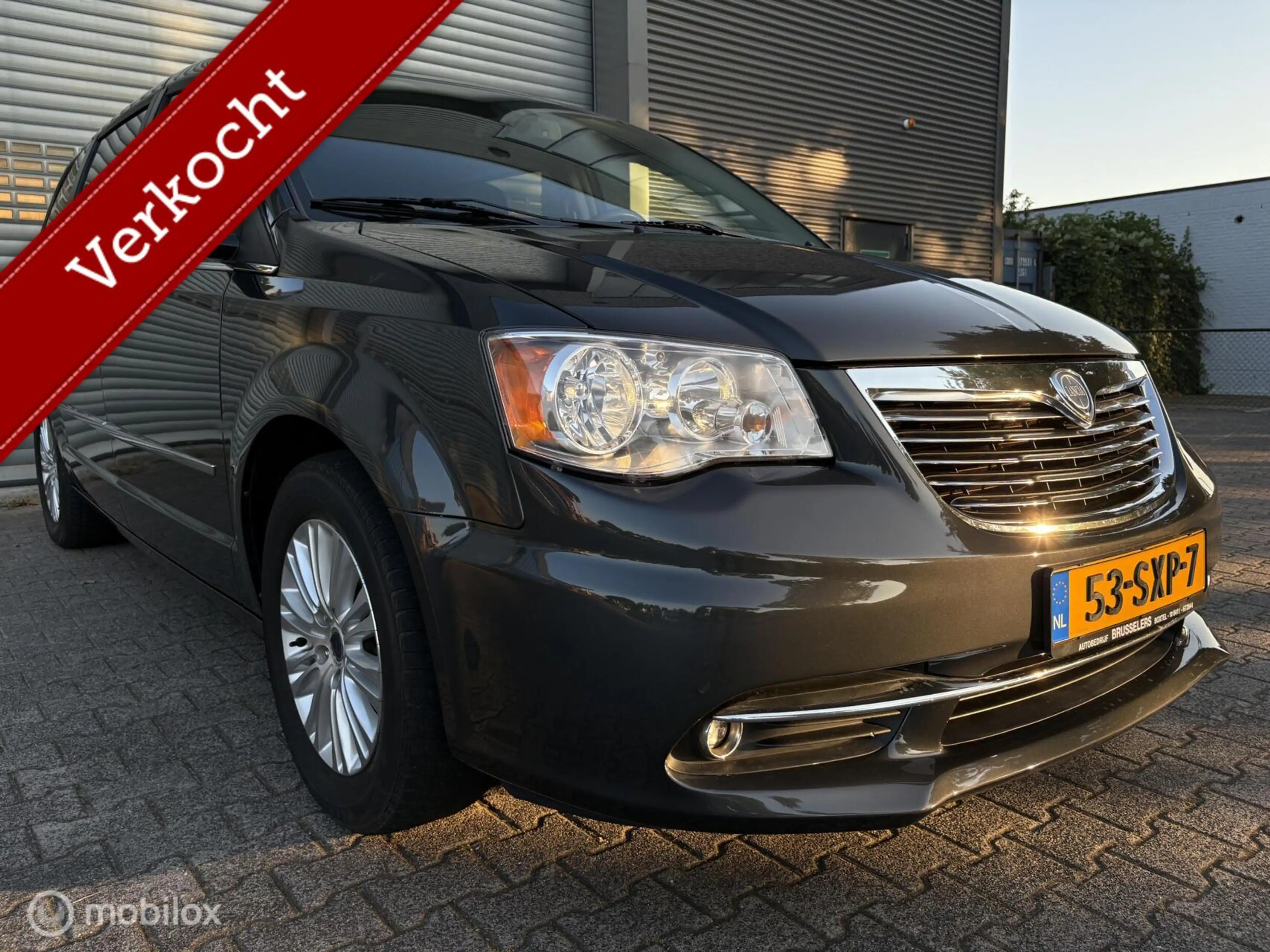 Lancia Voyager 3.6 V6 Gold/Chrysler Grand Voyager Nieuwstaat — photo 9