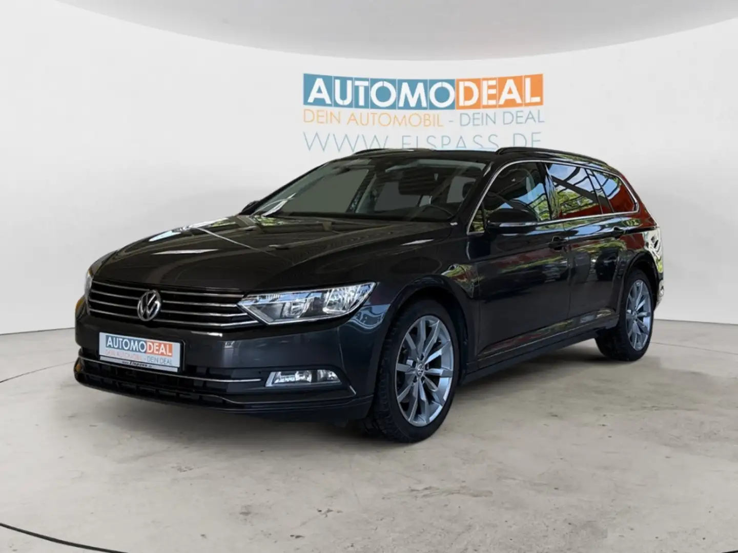 Volkswagen Passat Variant Comfortline AUTOMATIK NAV KAMERA ACC SITZ.HZG TEMP Grigio - 2