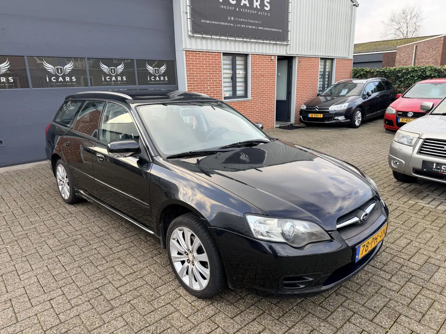 Subaru Legacy Touring Wagon 2.5i LPG Trekhaak NAP Black - 1