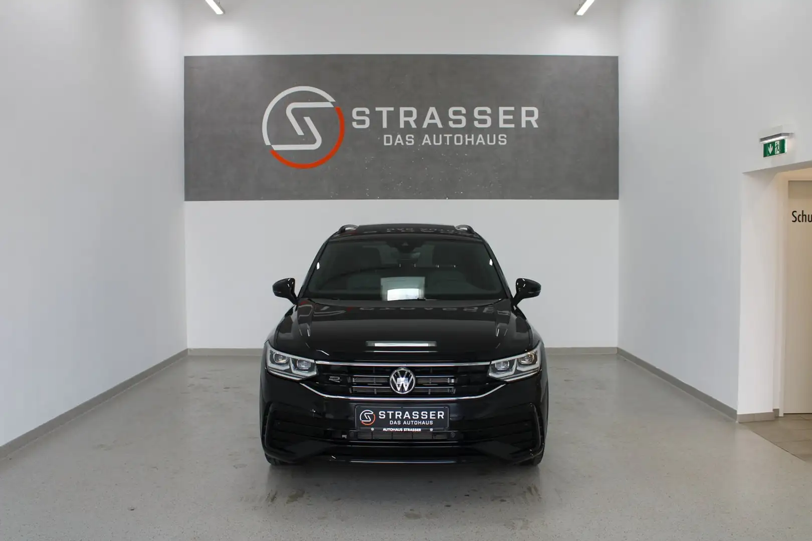 Volkswagen Tiguan R-Line TDI SCR 4MOTION DSG Schwarz - 2