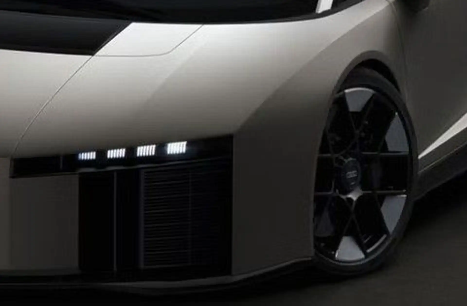 아우디 Nuvolari 2027 주문권 2026 화이트 사진 2