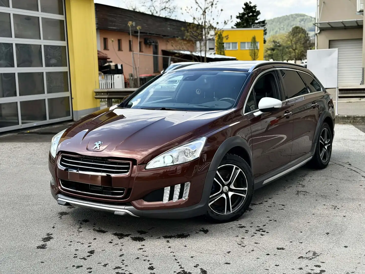 Peugeot 508 RXH Hybrid - 1