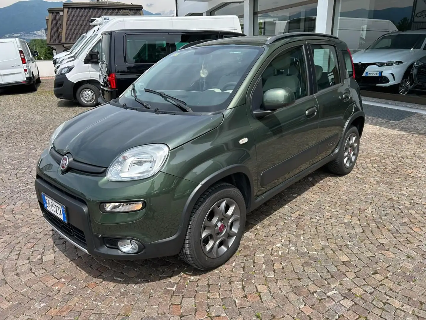 Fiat Panda 1.3 MJT S&S 4x4 Groen - 2