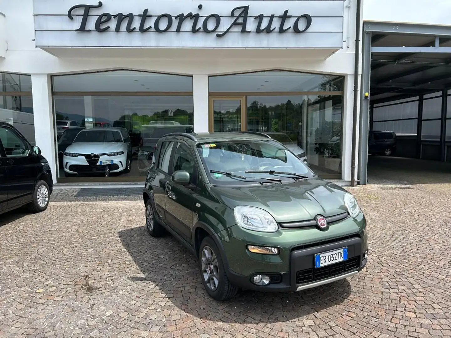 Fiat Panda 1.3 MJT S&S 4x4 Groen - 1