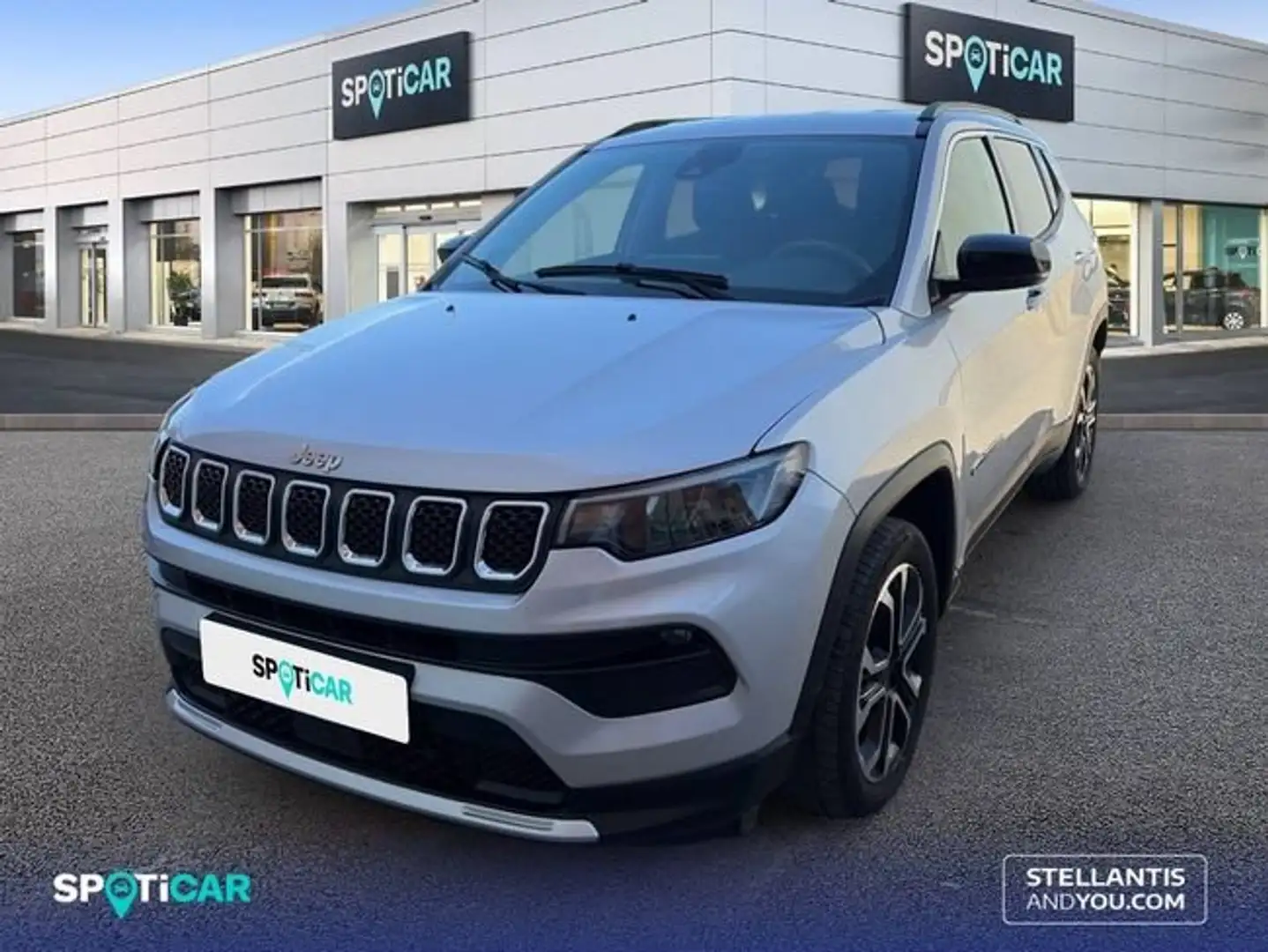 Jeep Compass 1.3 Gse T4 96kW (130CV)  MT FWD Limited Gris - 1