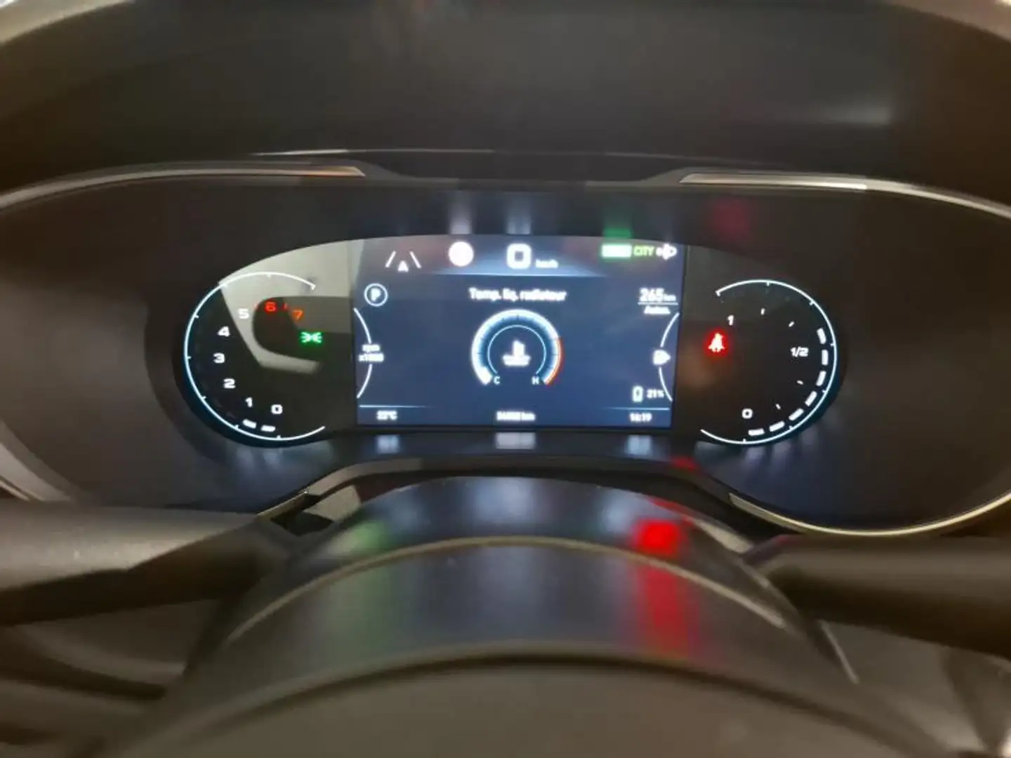 Fiat Tipo 1.5 HYBRID CROSS Gris - 2