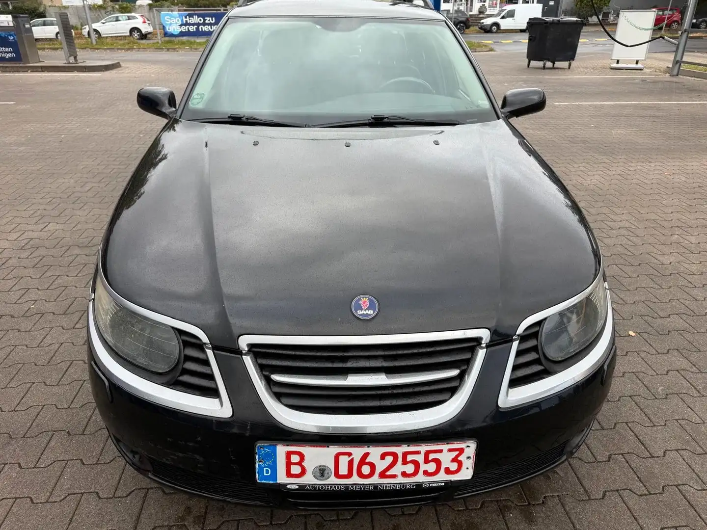 Saab 9-5 1.9 TiD Linear Griffin Edit. SportCombi Schwarz - 2