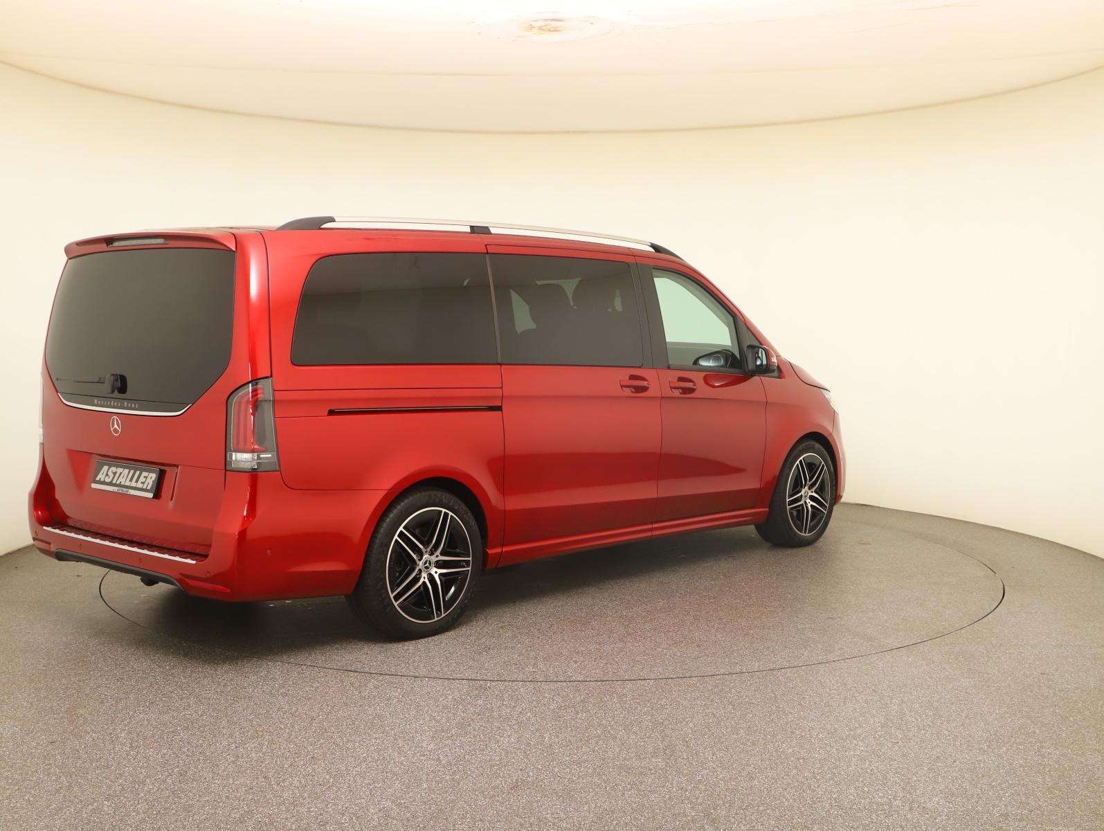 Mercedes-Benz V 250