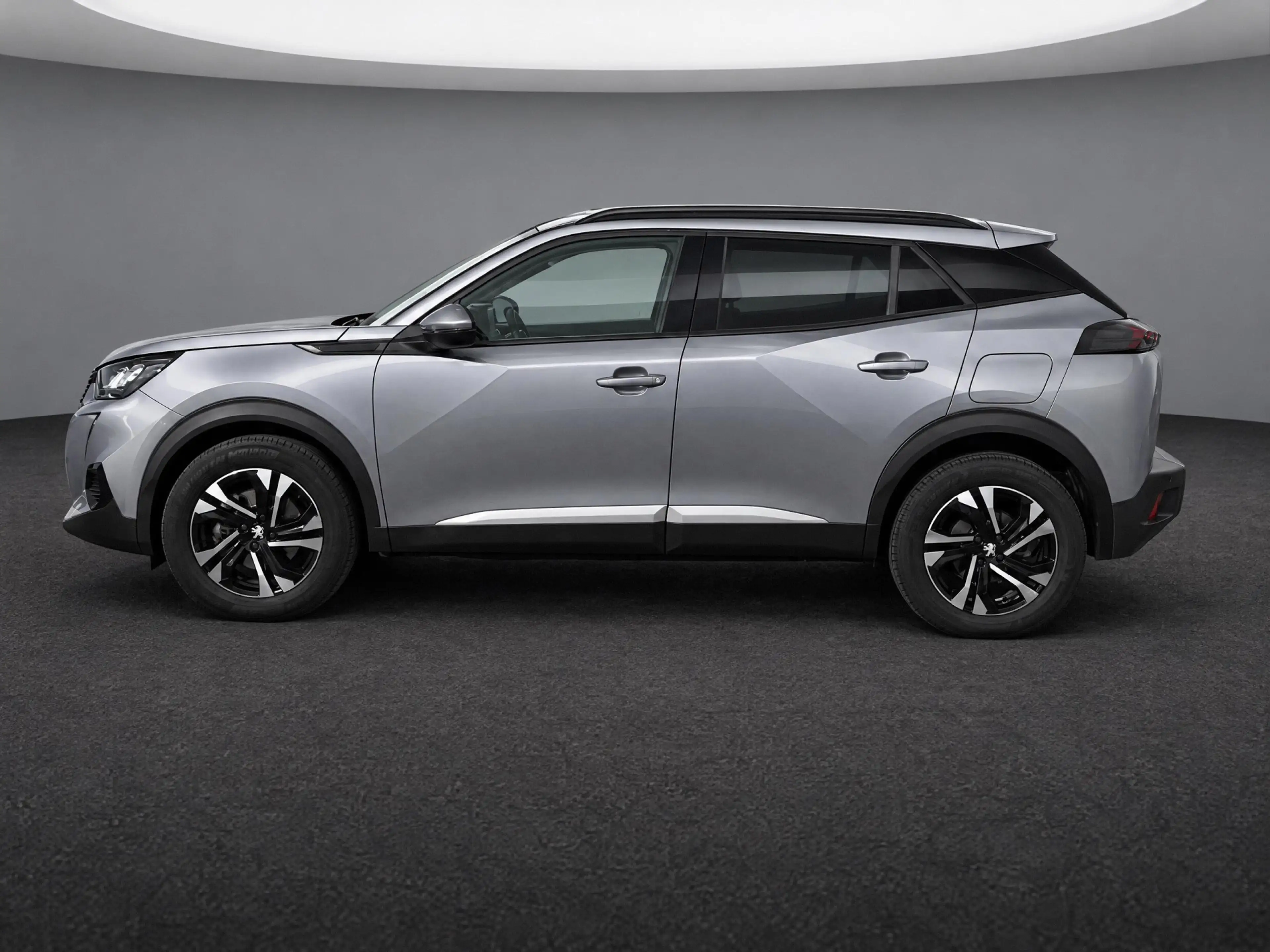 Peugeot e-2008 EV Allure Pack 50 kWh — photo 10