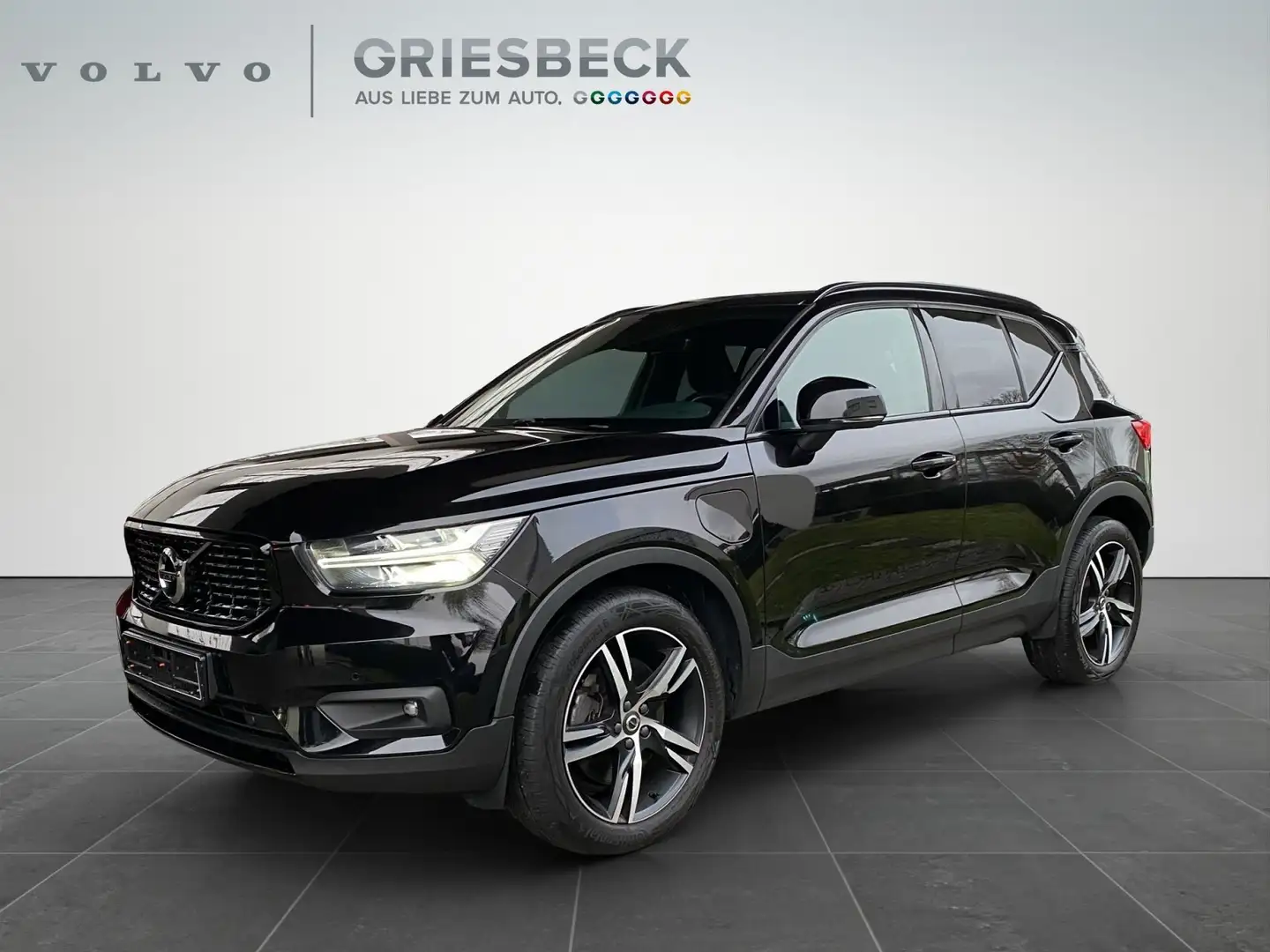 Volvo XC40 T4 Twin Engine- R Design Recharge LED*WinP* Zwart - 1