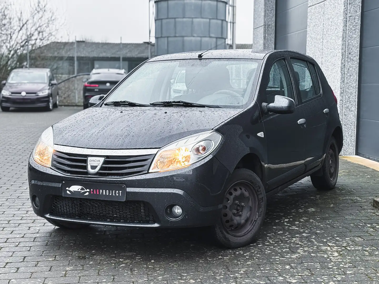Dacia Sandero MARCHAND OU EXPORT ! 1.2i, Clim, Radio Noir - 1