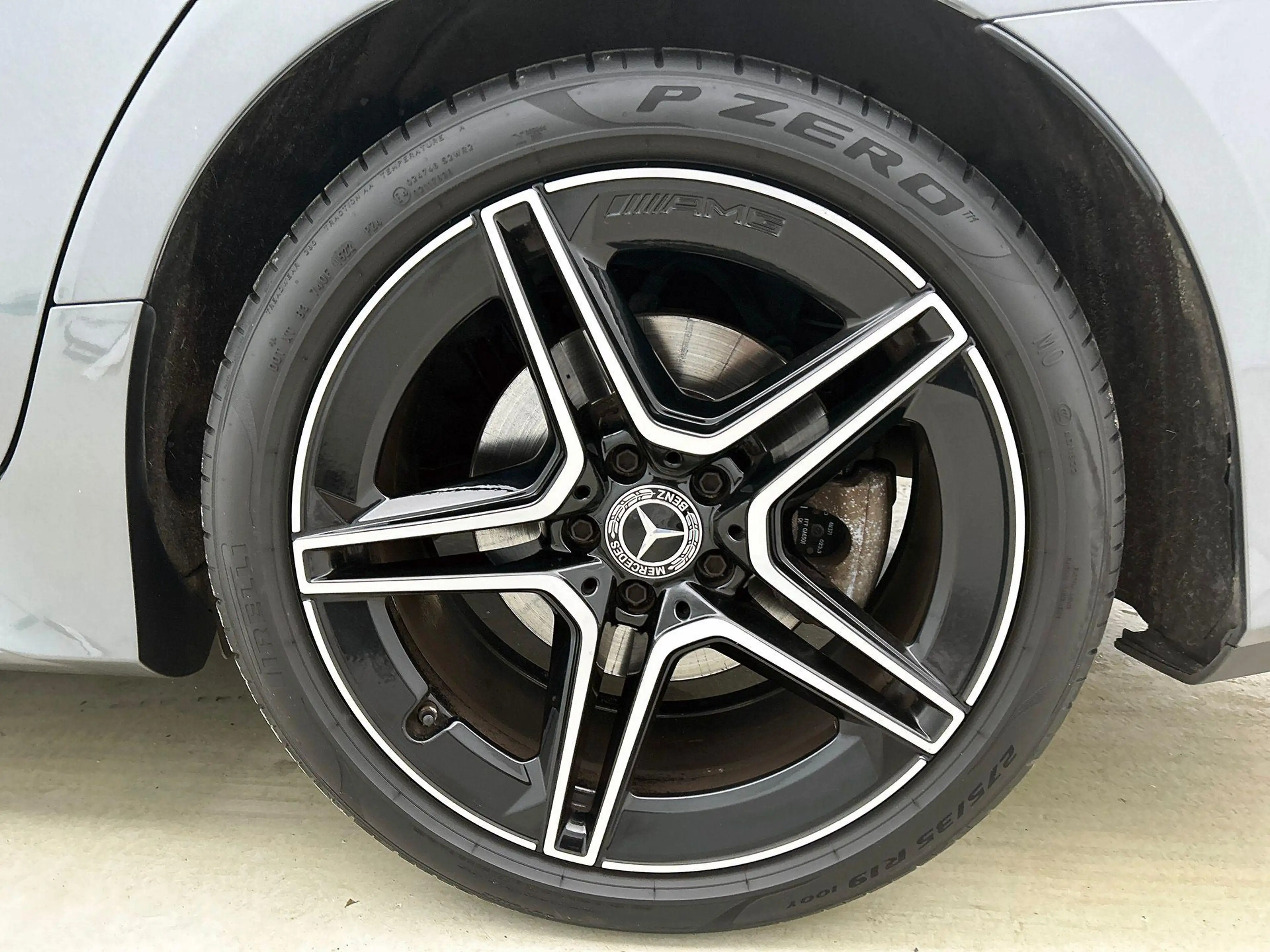 Mercedes-Benz CLS 350 D 4MATIC AMG Line | Panoramisch Dak | Memory Zetel — photo 4