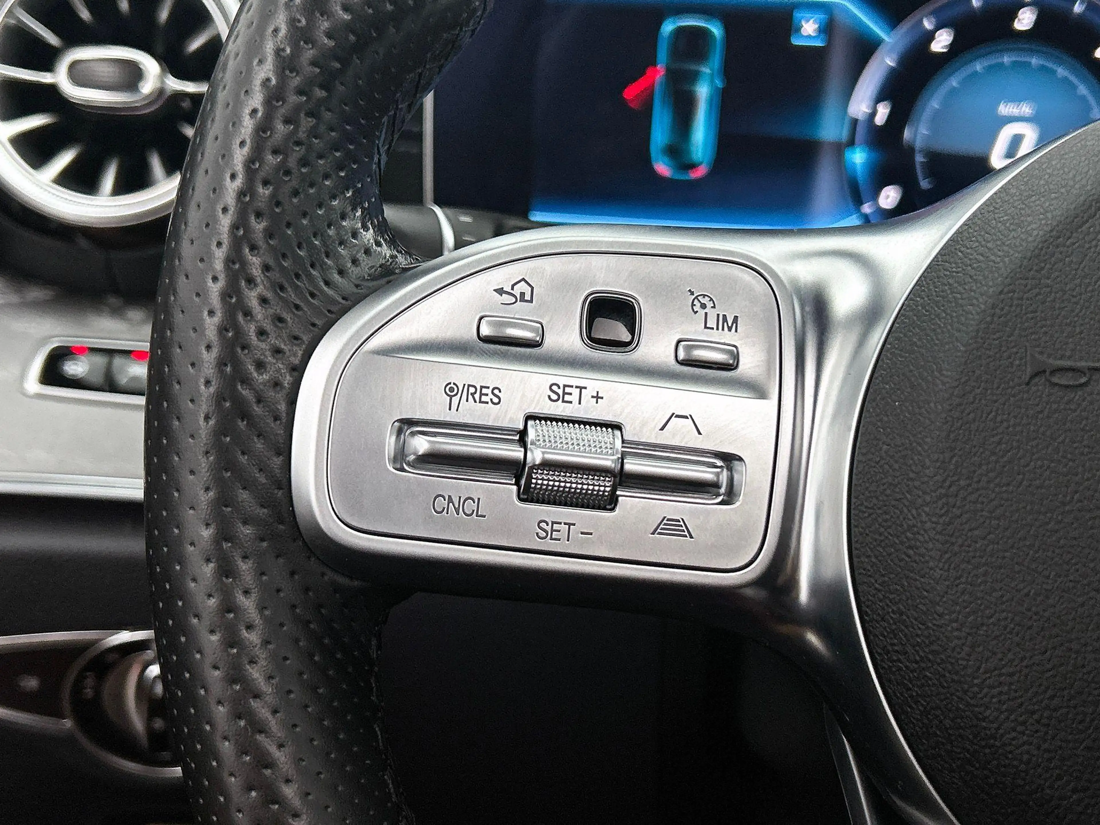 Mercedes-Benz CLS 350 D 4MATIC AMG Line | Panoramisch Dak | Memory Zetel — photo 14