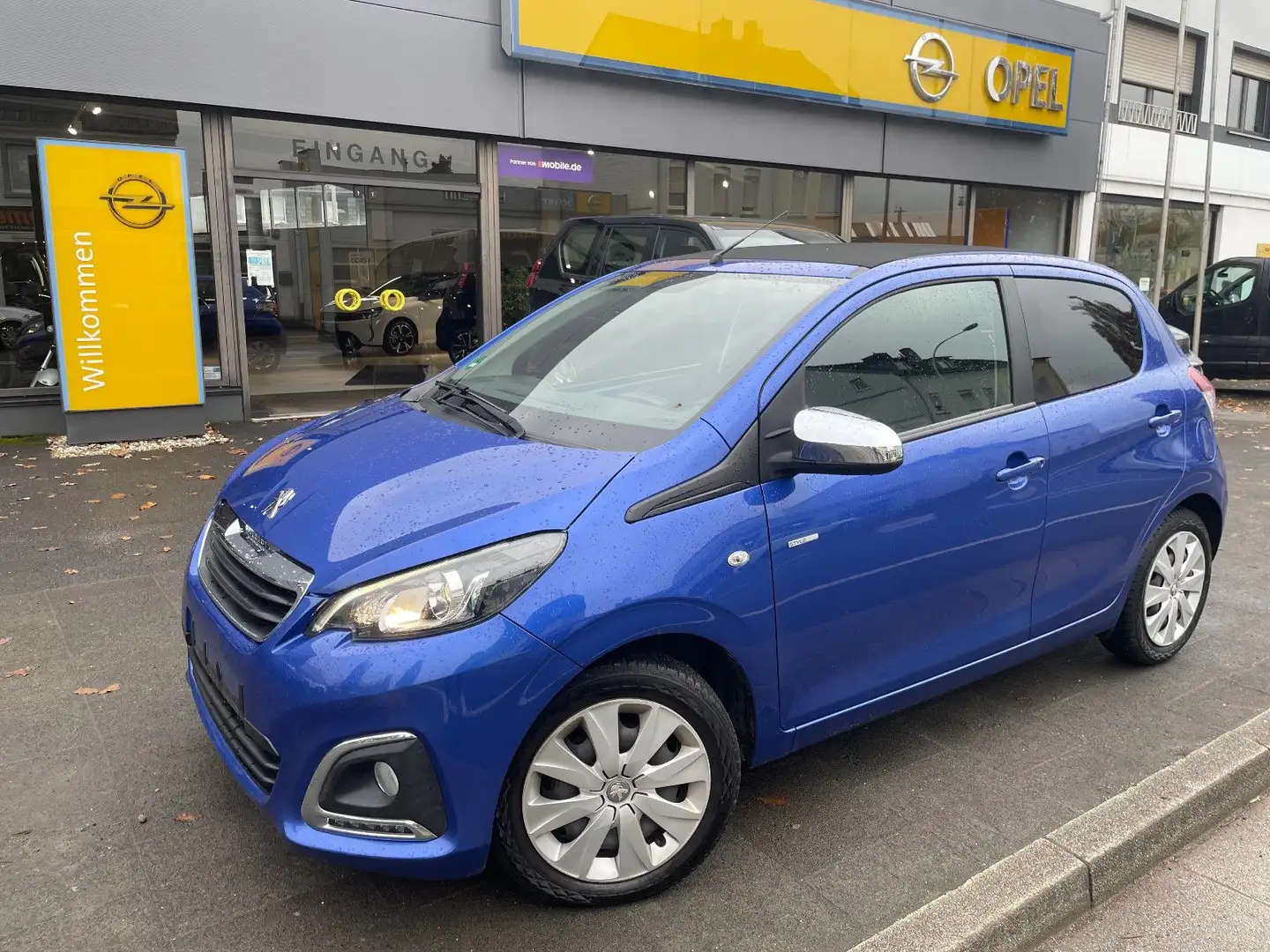 Peugeot 108 TOP Style Blau - 1
