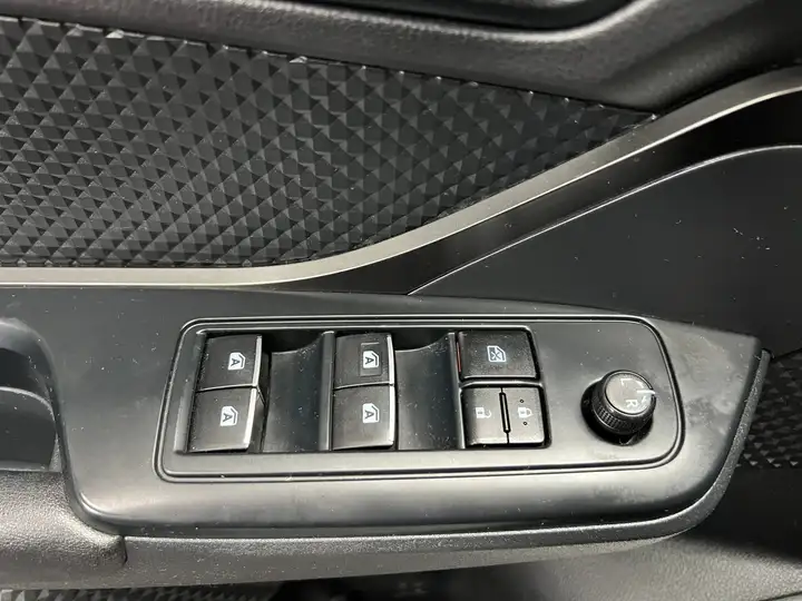 Toyota C-HR+ Active 1.2 T 16V 2WD 116 CV - Camera de recul Moteur chaine distribution — photo 35