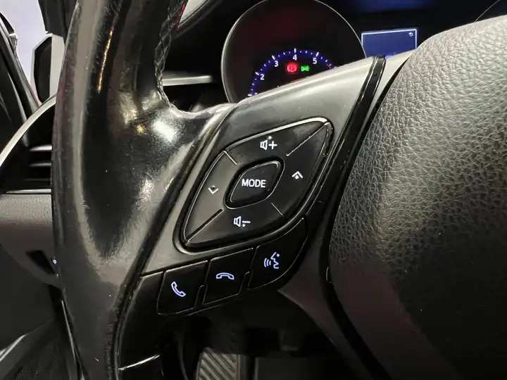 Toyota C-HR+ Active 1.2 T 16V 2WD 116 CV - Camera de recul Moteur chaine distribution — photo 31