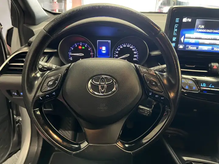 Toyota C-HR+ Active 1.2 T 16V 2WD 116 CV - Camera de recul Moteur chaine distribution — photo 27