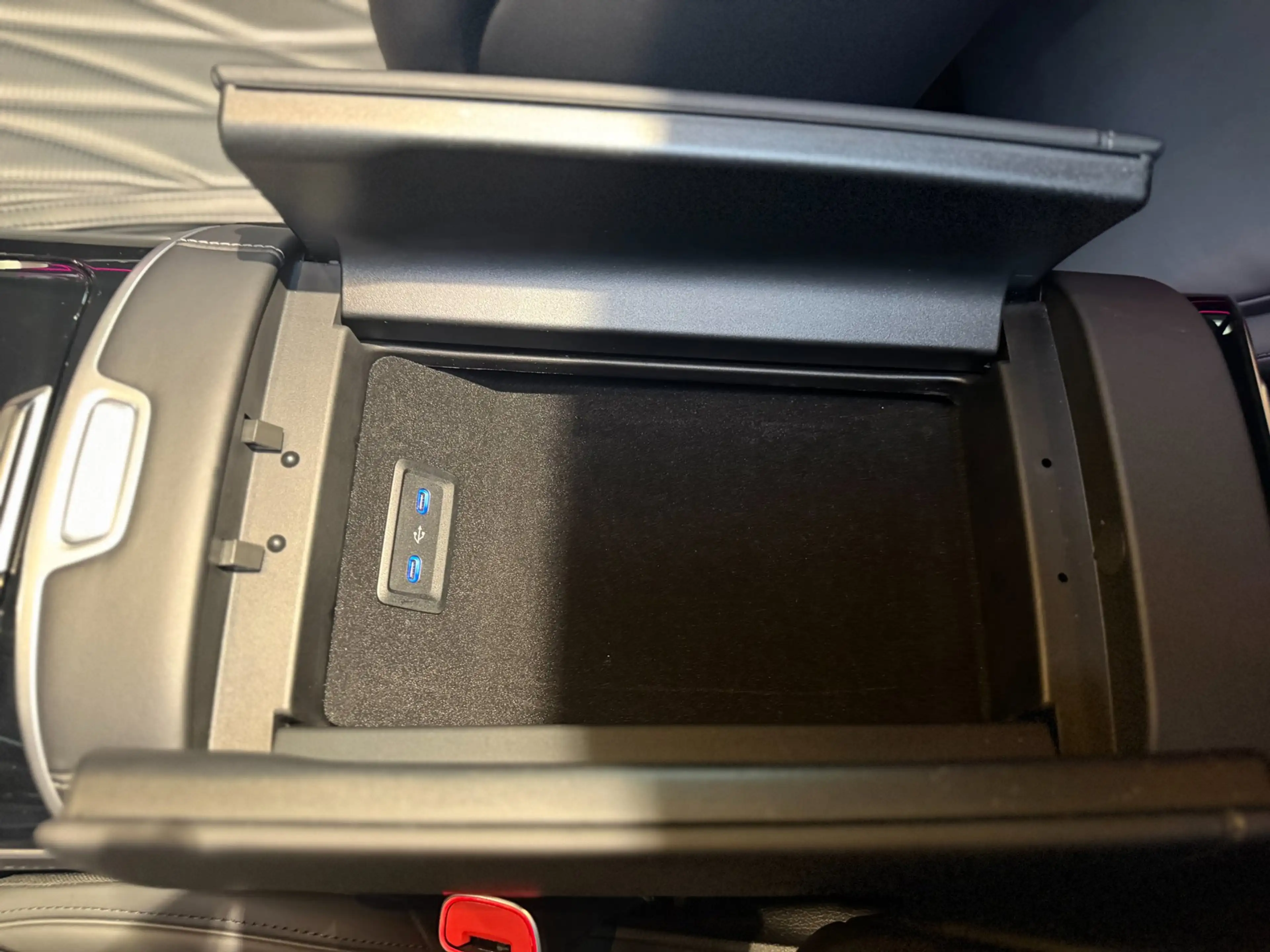 Mercedes-Benz S 63 AMG S E Performance|Pano|HUD|Keyless|360|4D Burmester| — photo 31