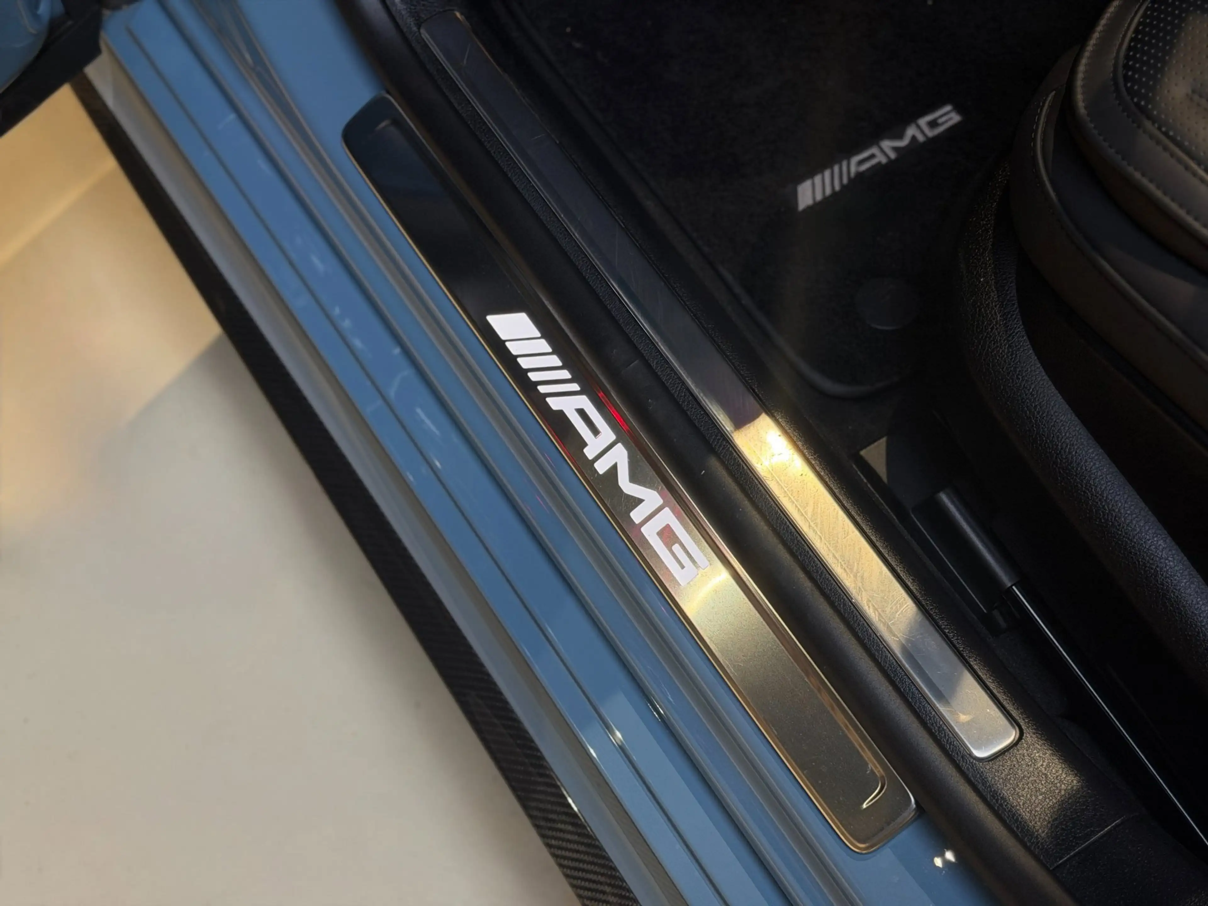Mercedes-Benz S 63 AMG S E Performance|Pano|HUD|Keyless|360|4D Burmester| — photo 23