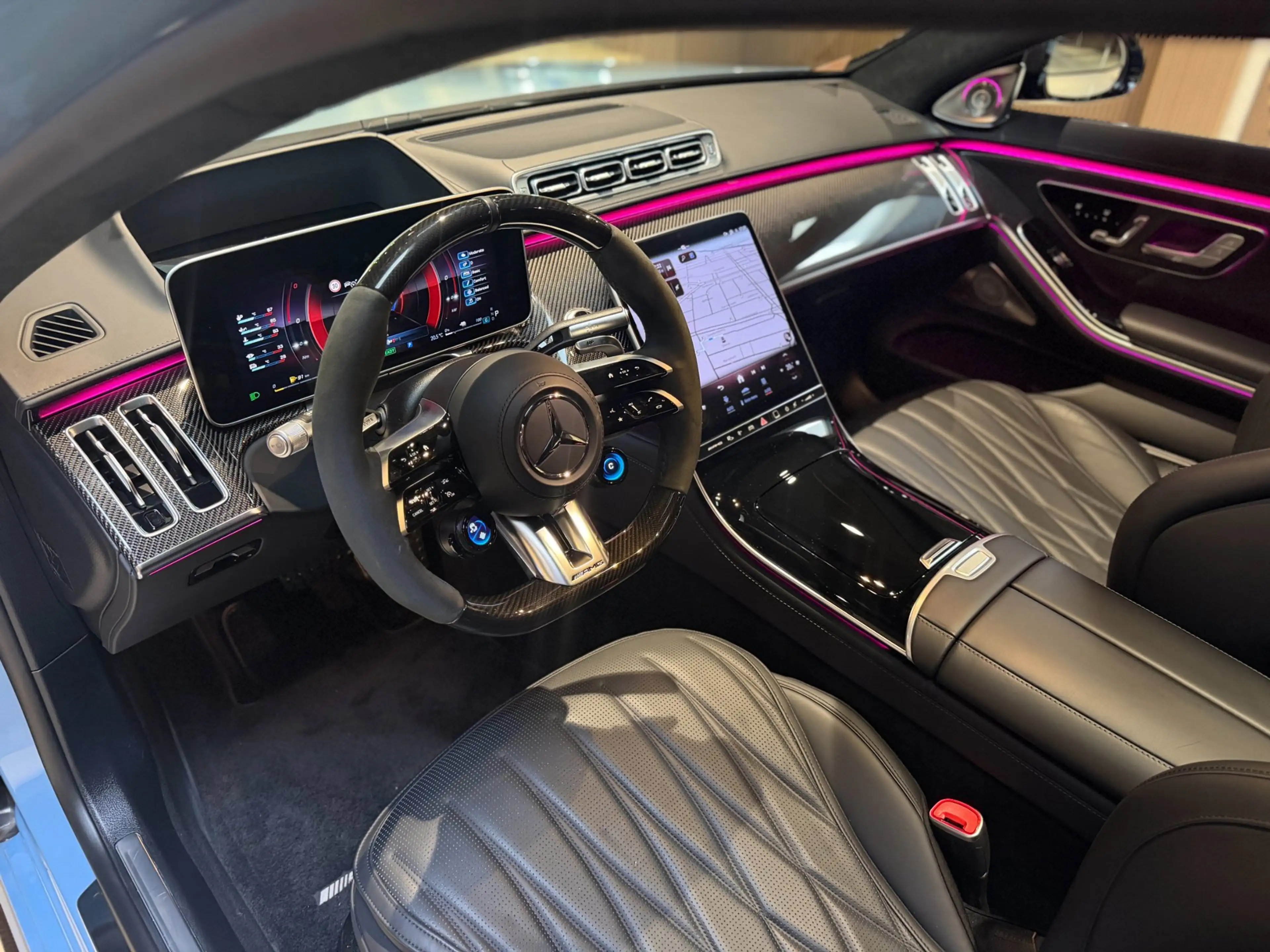 Mercedes-Benz S 63 AMG S E Performance|Pano|HUD|Keyless|360|4D Burmester| — photo 24