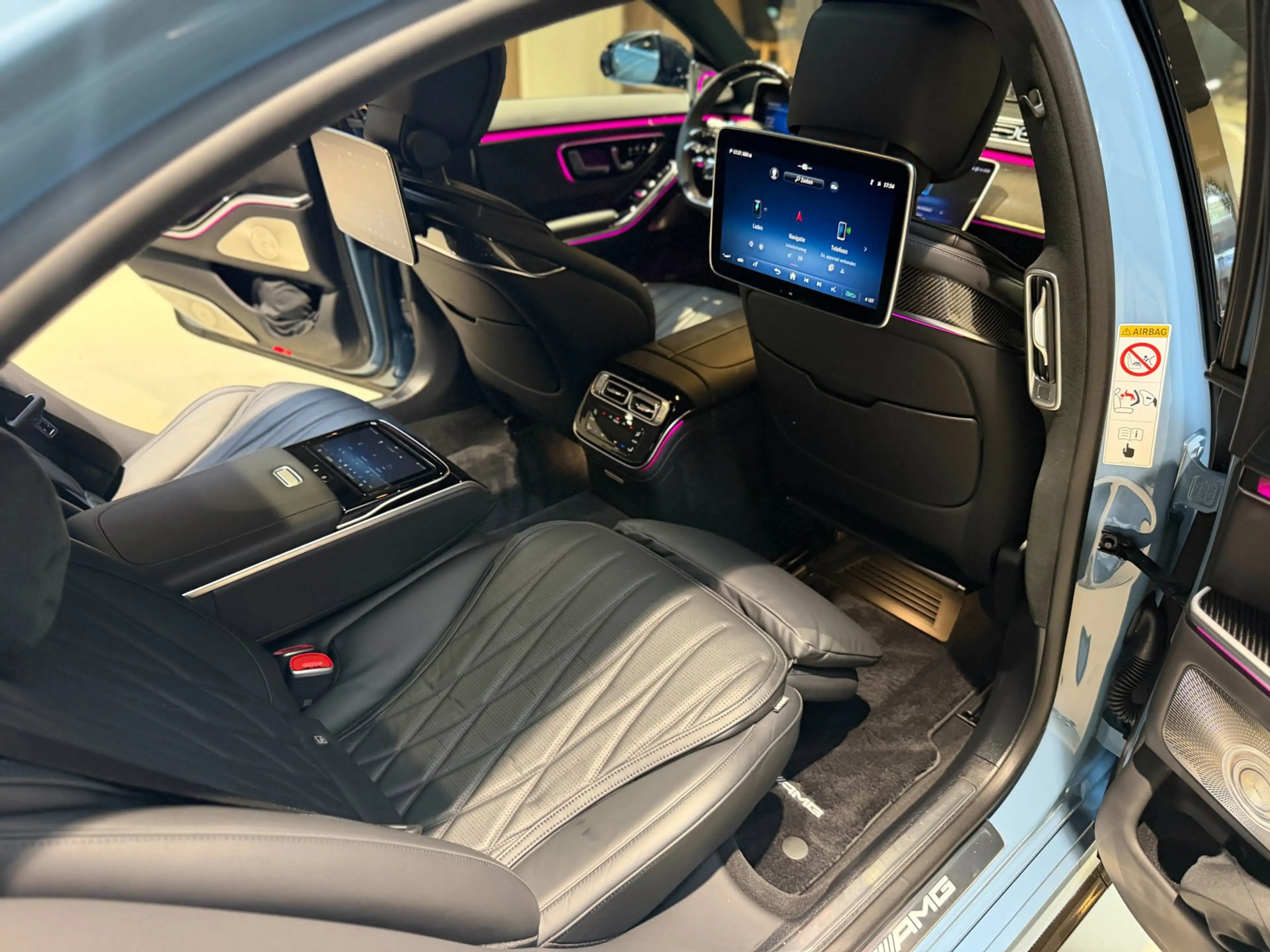 Mercedes-Benz S 63 AMG S E Performance|Pano|HUD|Keyless|360|4D Burmester| — photo 16