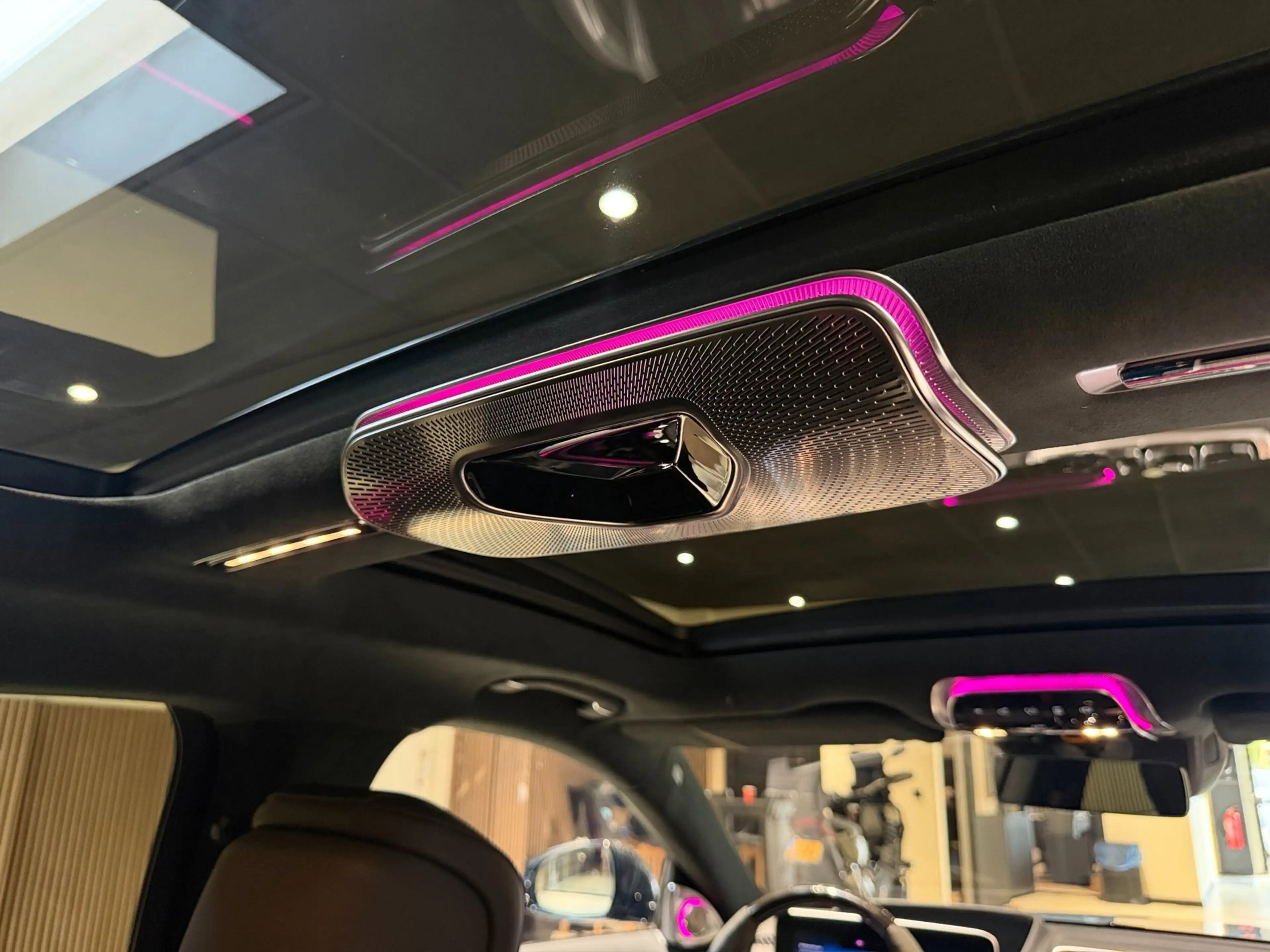 Mercedes-Benz S 63 AMG S E Performance|Pano|HUD|Keyless|360|4D Burmester| — photo 18