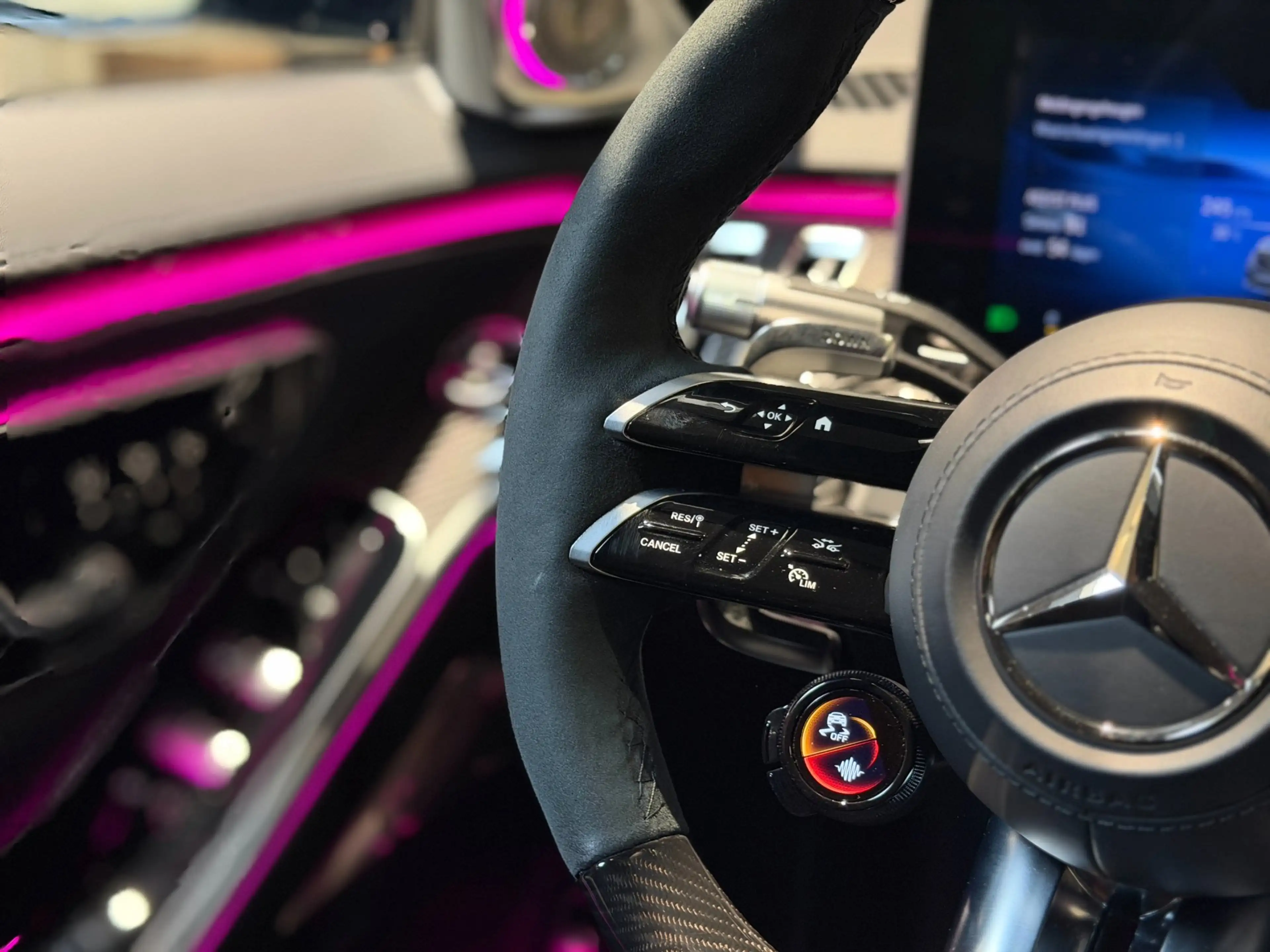 Mercedes-Benz S 63 AMG S E Performance|Pano|HUD|Keyless|360|4D Burmester| — photo 36