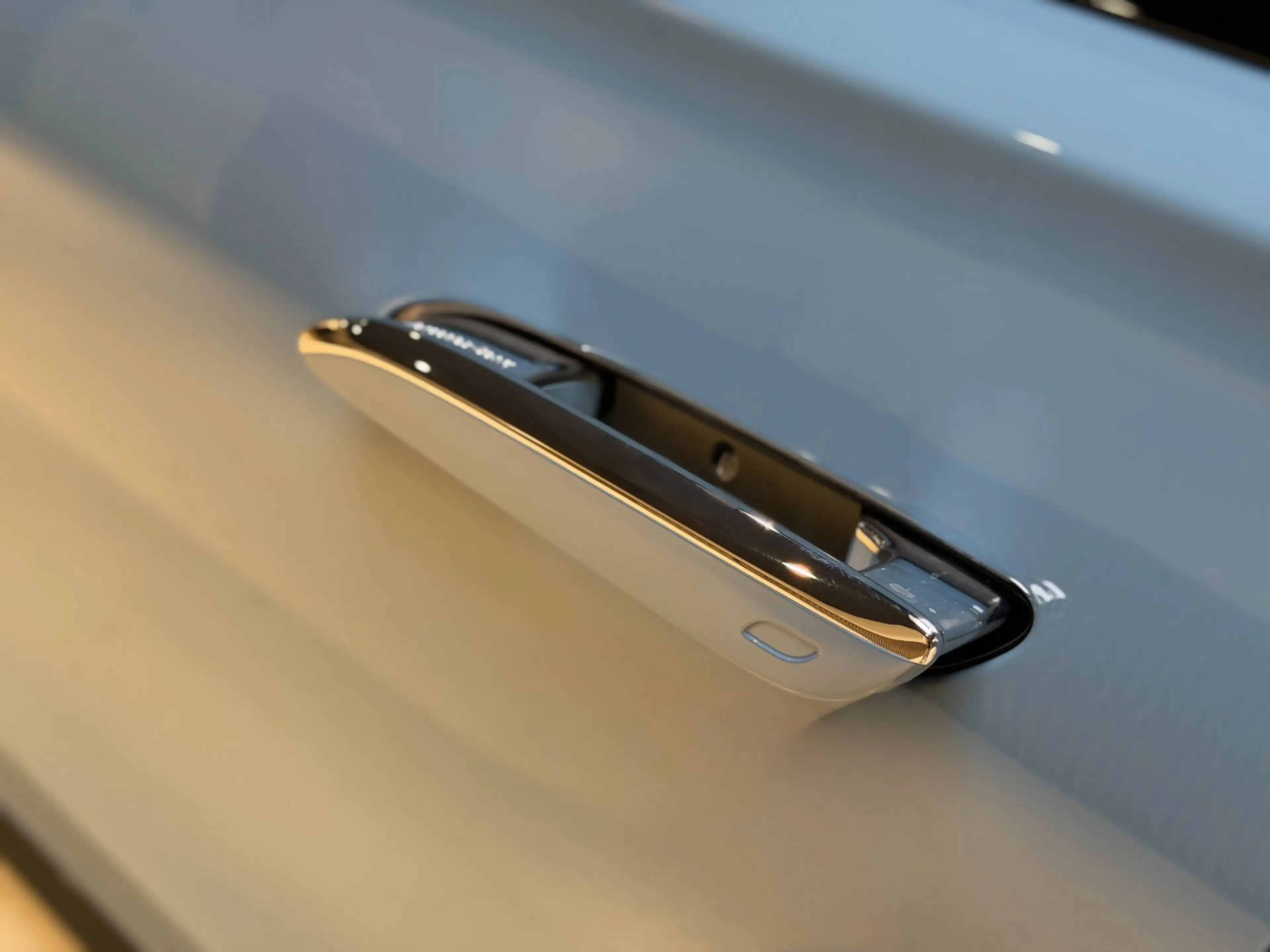 Mercedes-Benz S 63 AMG S E Performance|Pano|HUD|Keyless|360|4D Burmester| — photo 12