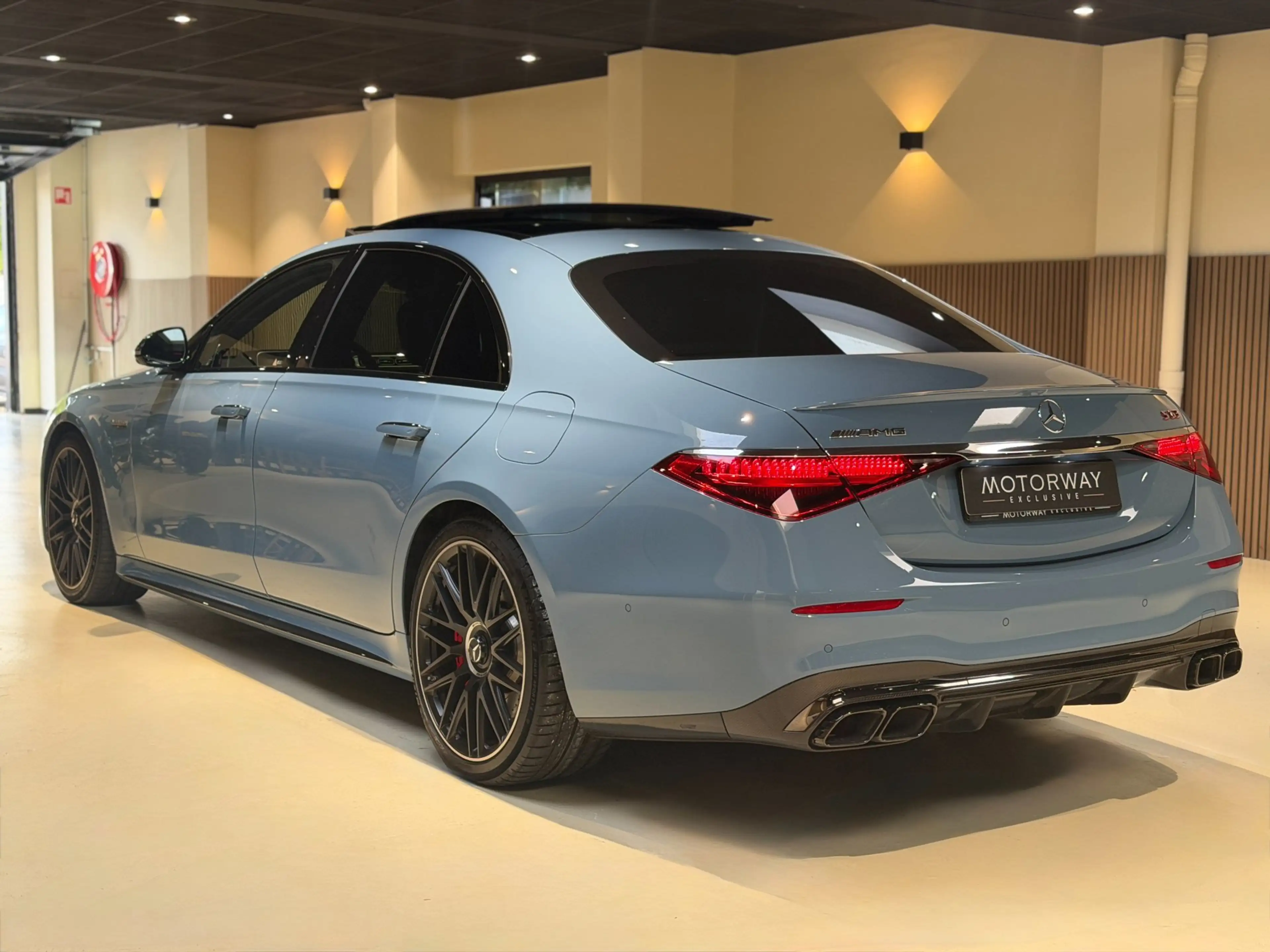 Mercedes-Benz S 63 AMG S E Performance|Pano|HUD|Keyless|360|4D Burmester| — photo 6