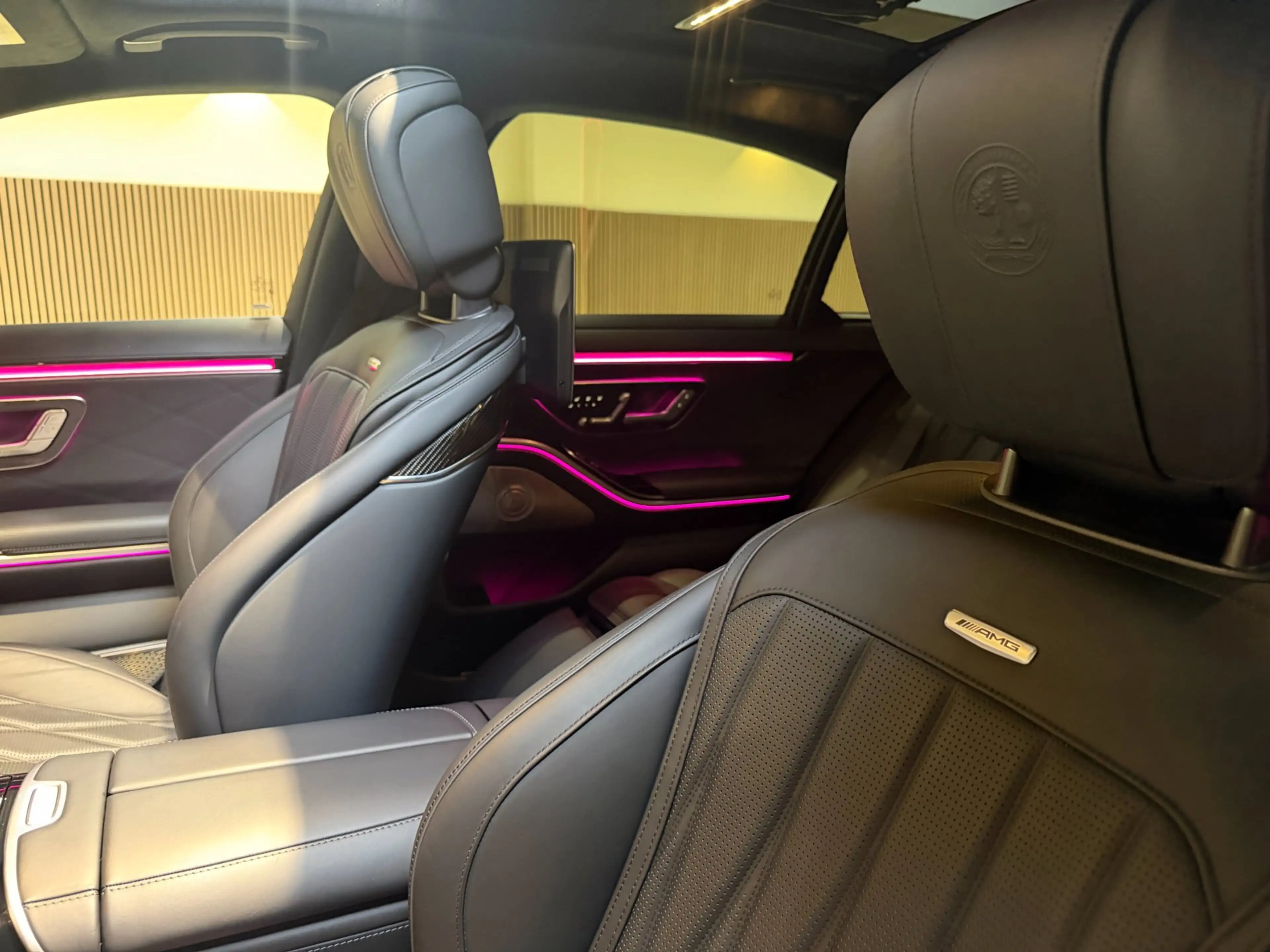Mercedes-Benz S 63 AMG S E Performance|Pano|HUD|Keyless|360|4D Burmester| — photo 26