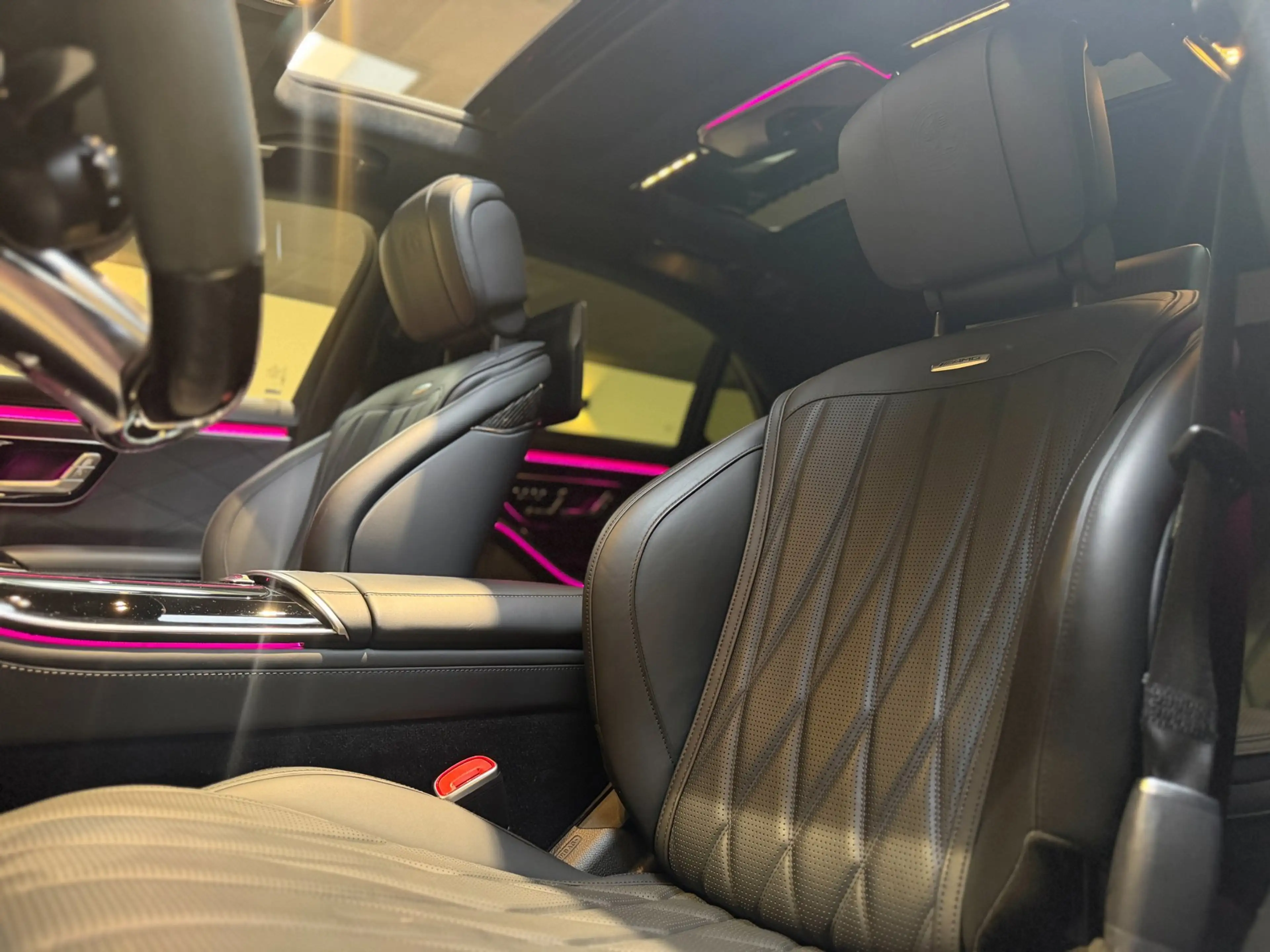 Mercedes-Benz S 63 AMG S E Performance|Pano|HUD|Keyless|360|4D Burmester| — photo 4